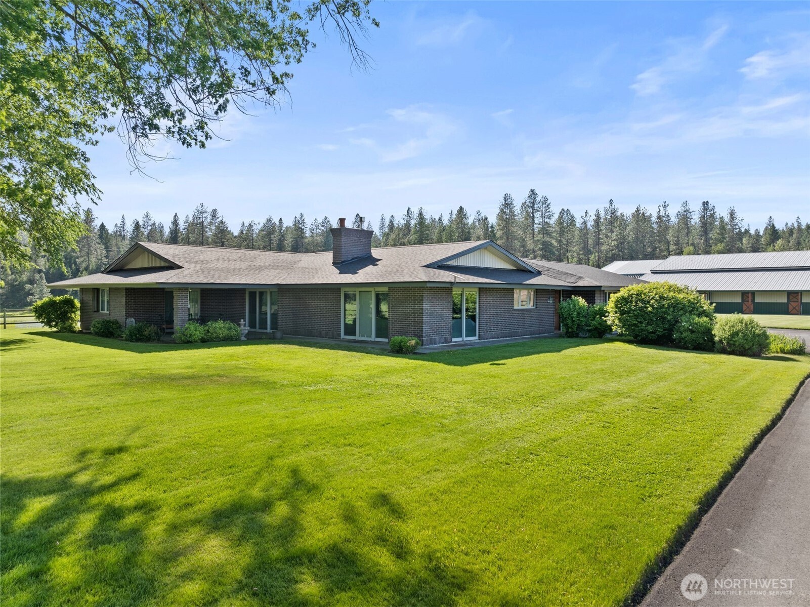 24415 N Crescent Road Property Photo 13