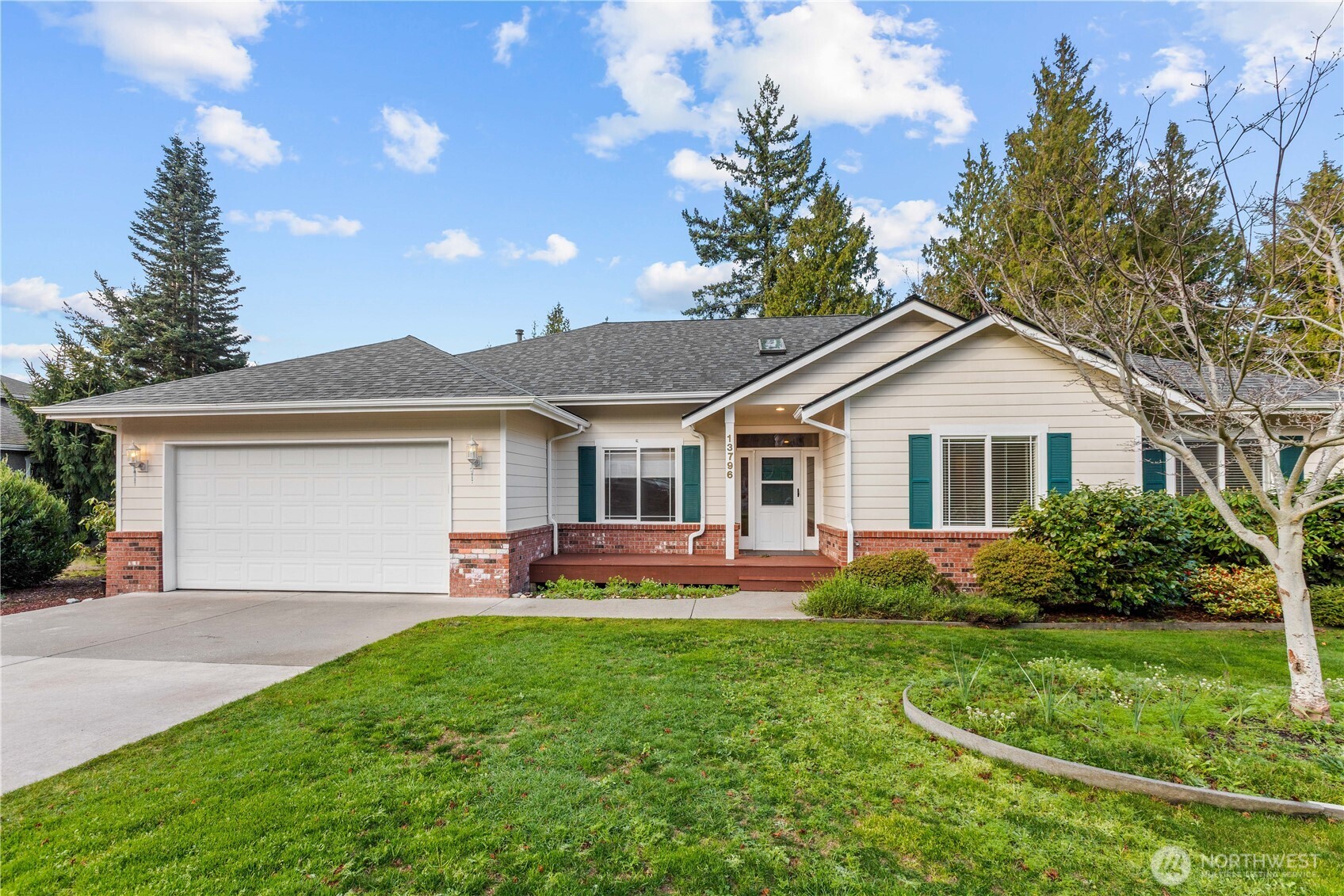 13796 Seaview Way Property Photo 1