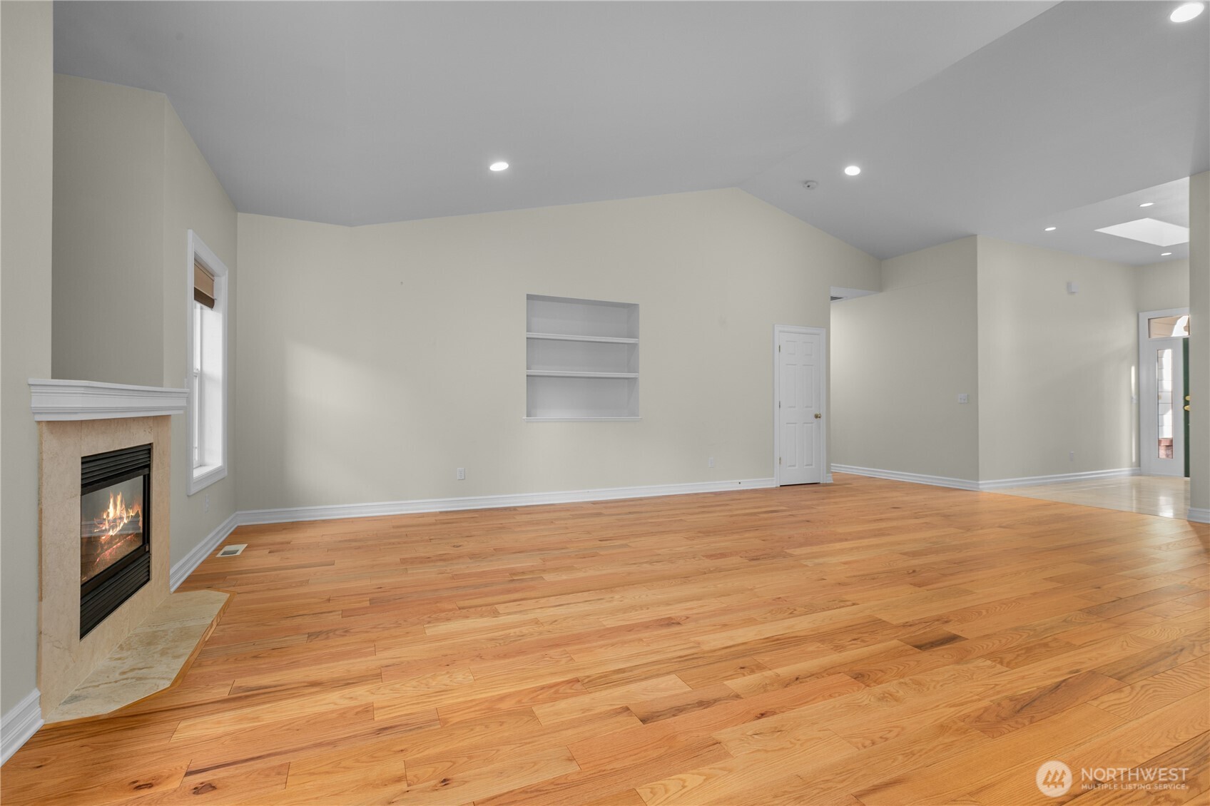 13796 Seaview Way Property Photo 9