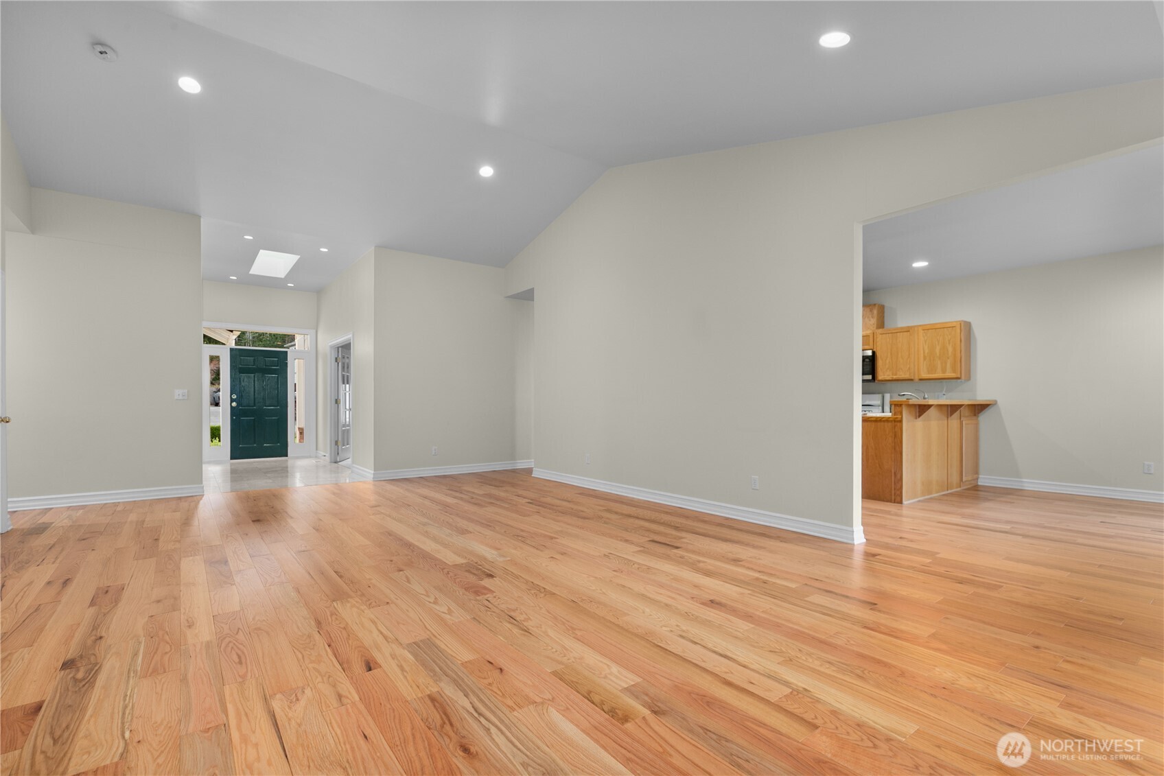 13796 Seaview Way Property Photo 10