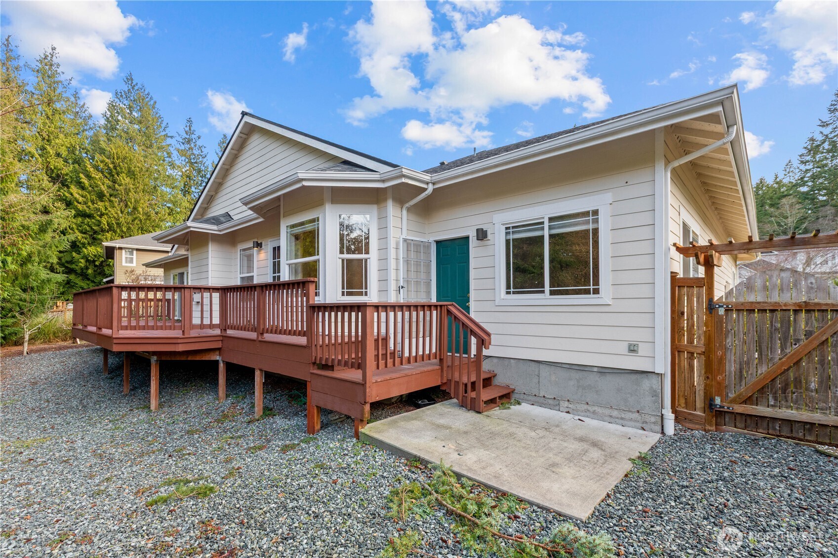 13796 Seaview Way Property Photo 31