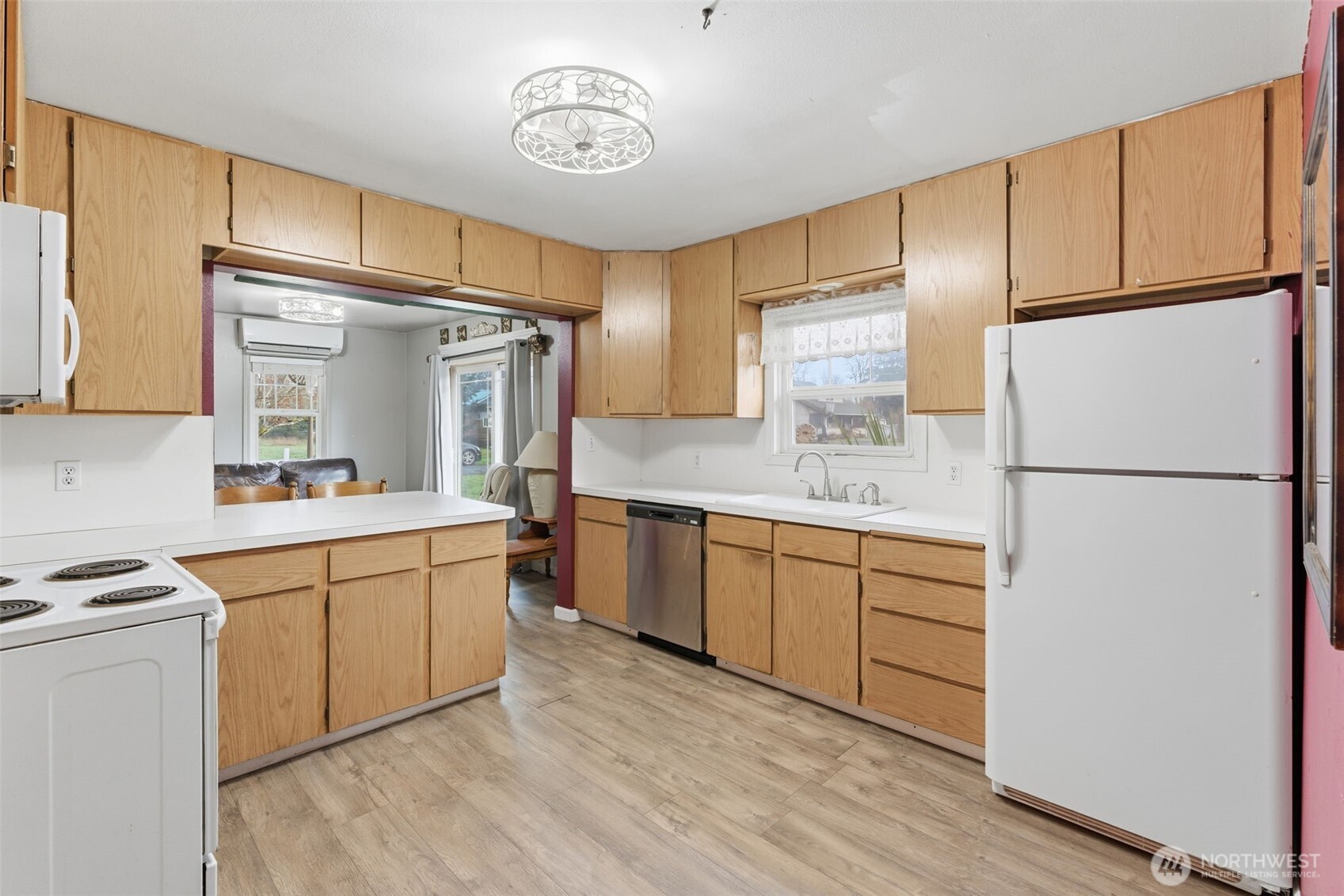 403 Queen Avenue Property Photo 10