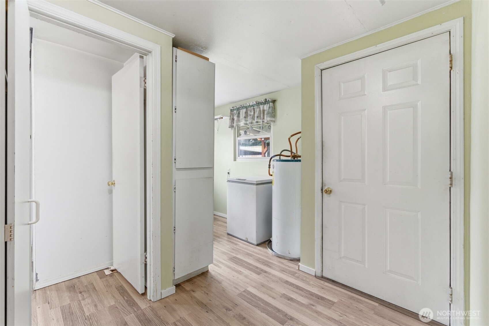 403 Queen Avenue Property Photo 13