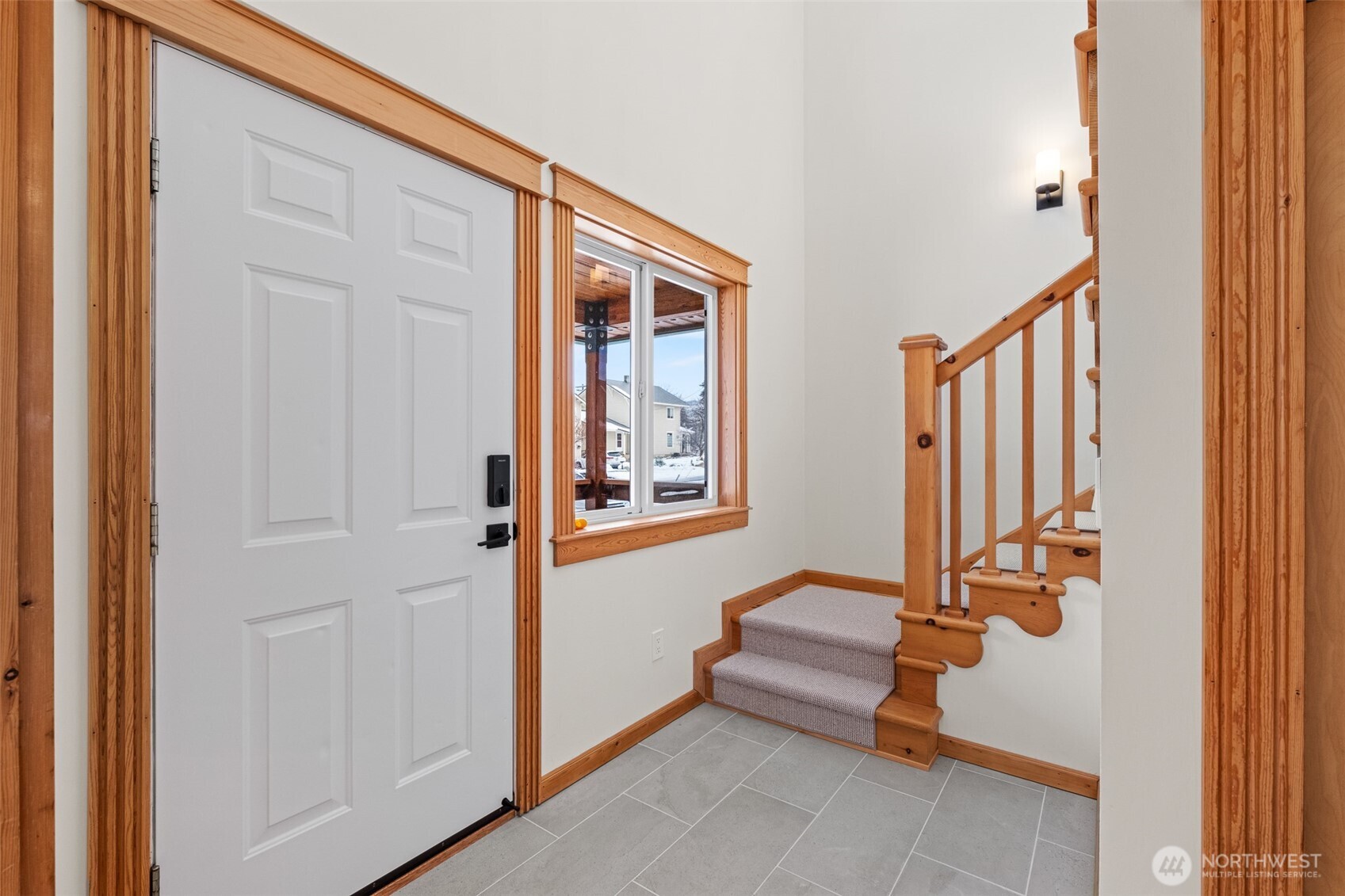 213 Park Property Photo 6