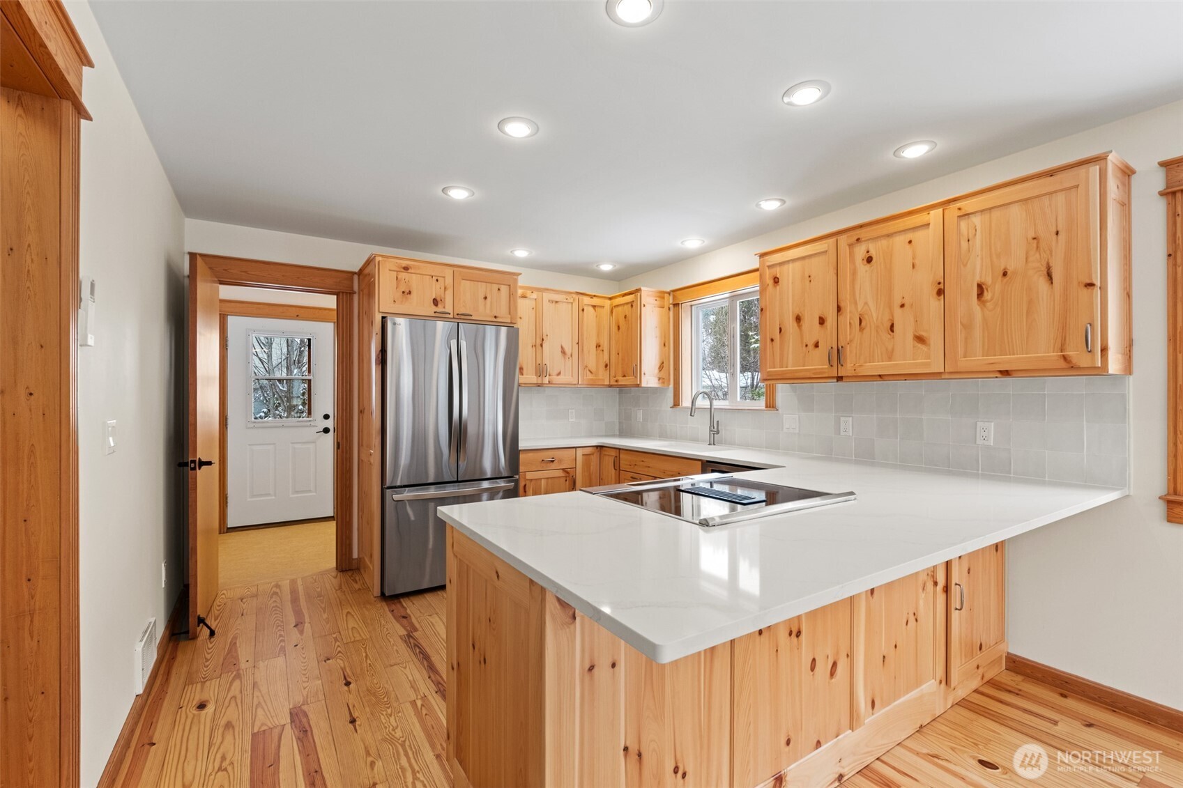 213 Park Property Photo 12