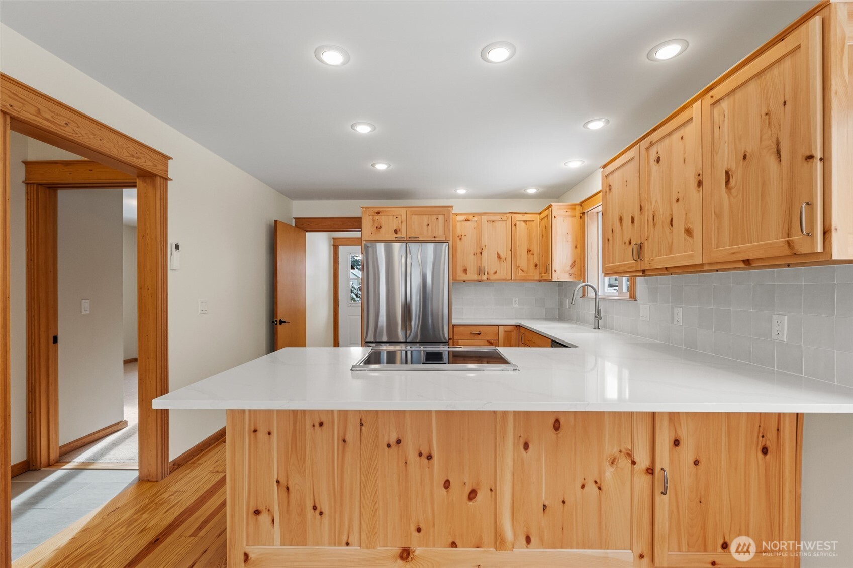 213 Park Property Photo 13