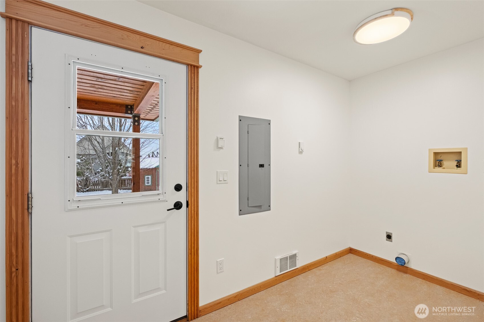 213 Park Property Photo 17