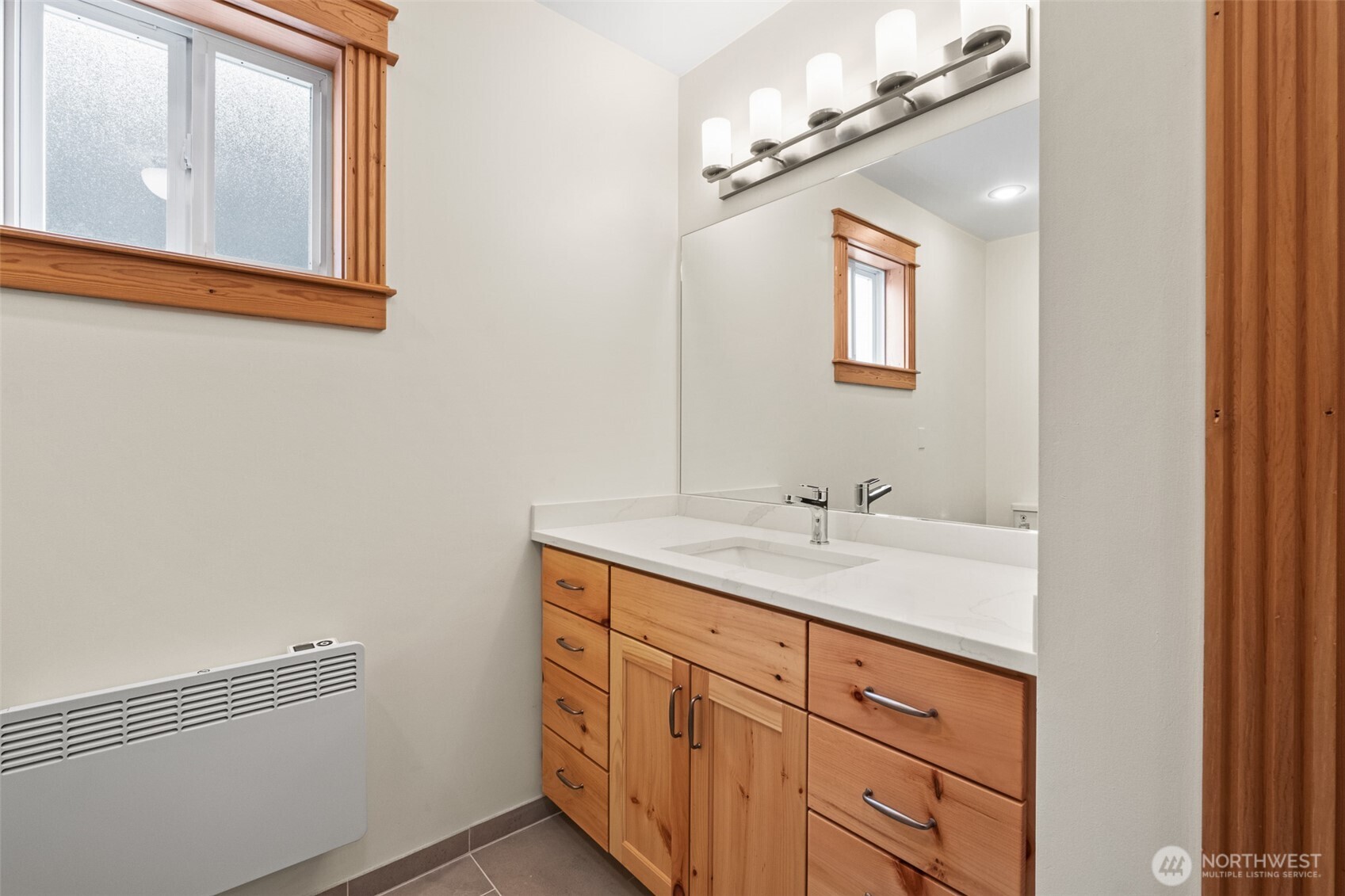 213 Park Property Photo 19