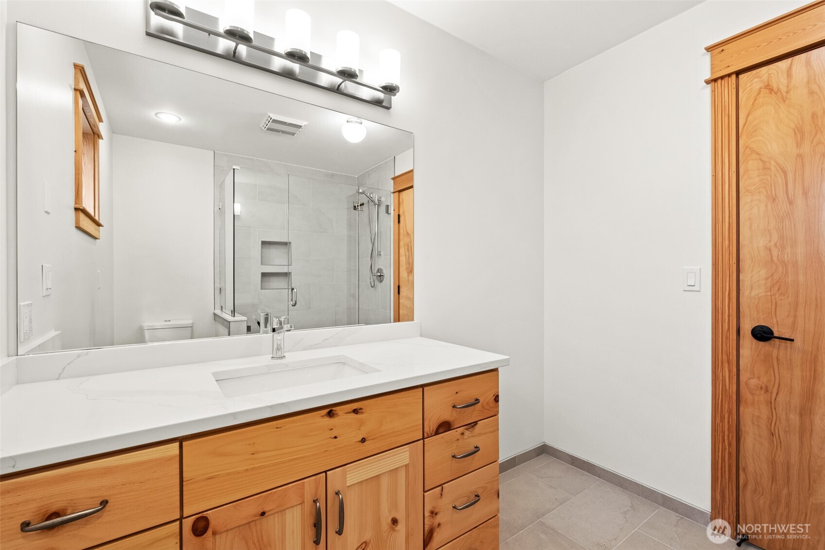 213 Park Property Photo 29