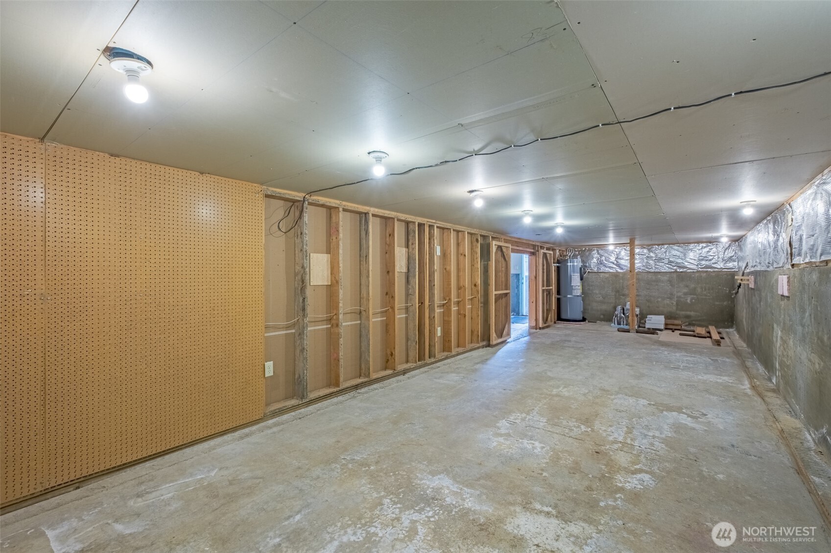 213 Park Property Photo 31