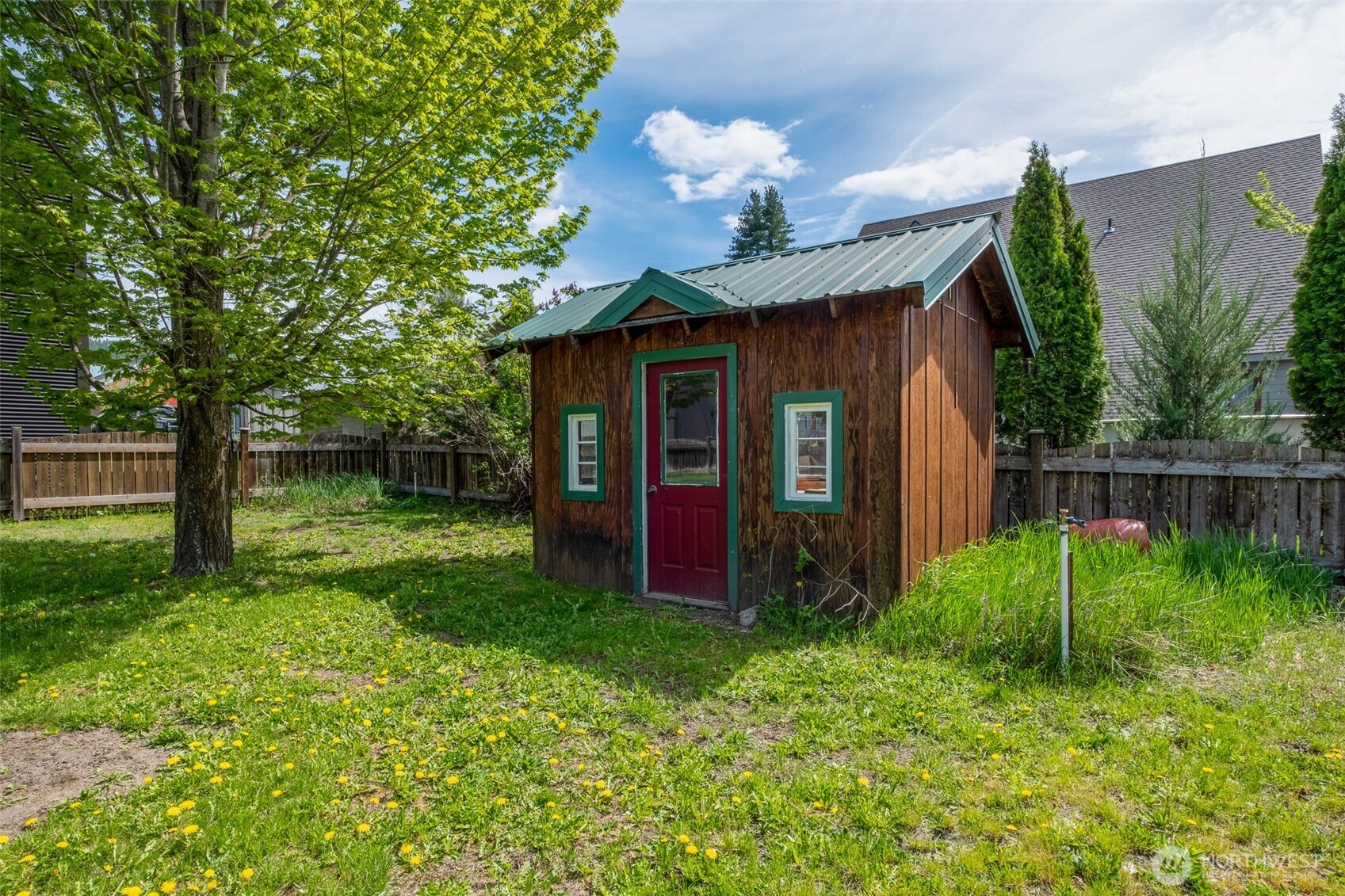 213 Park Property Photo 37