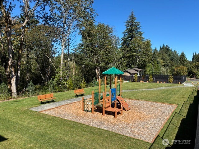 2426 128th St 01 Property Photo 13