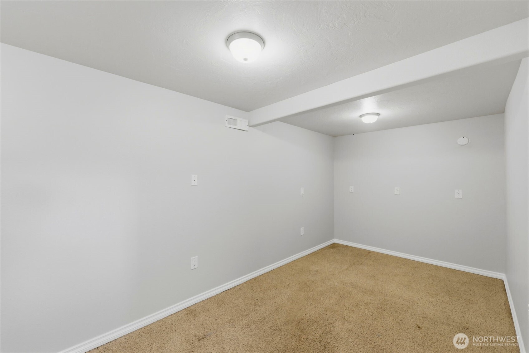 200 N Schaufler Lane Property Photo 23