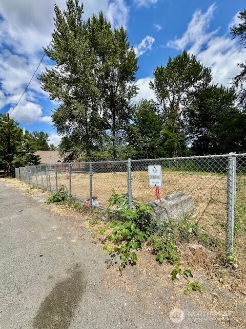 1 St & Myers Way Property Photo 1