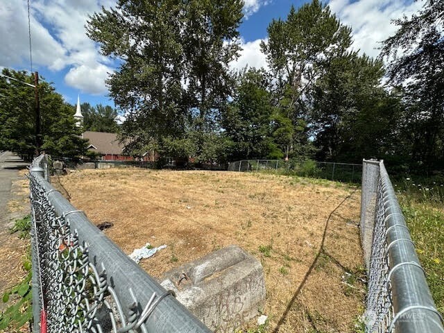 1 St & Myers Way Property Photo 3