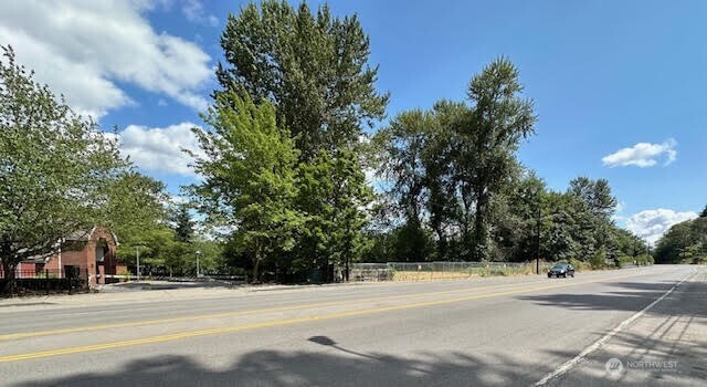 1 St & Myers Way Property Photo 8