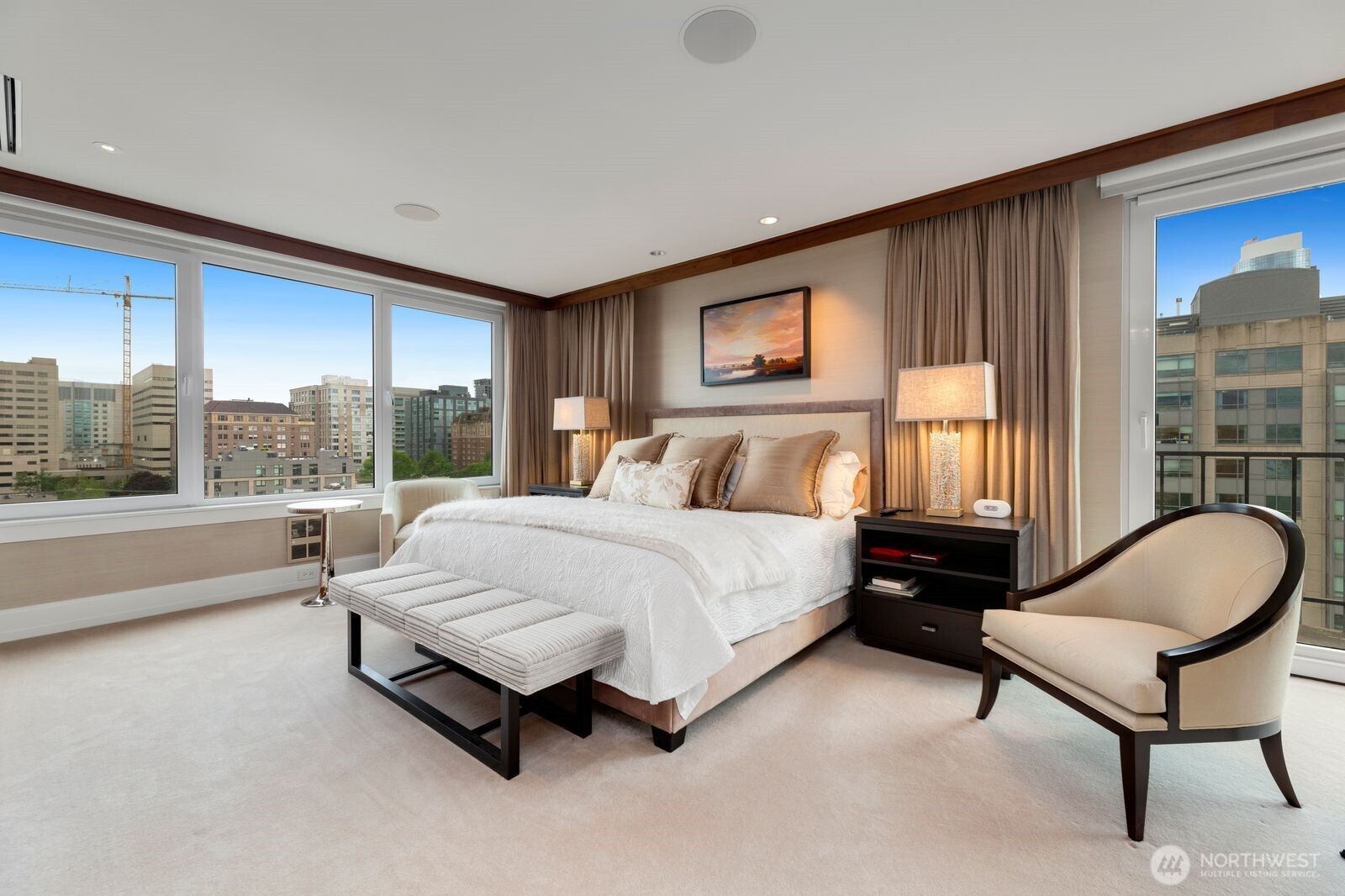 1300 University Street 11a Property Photo 14