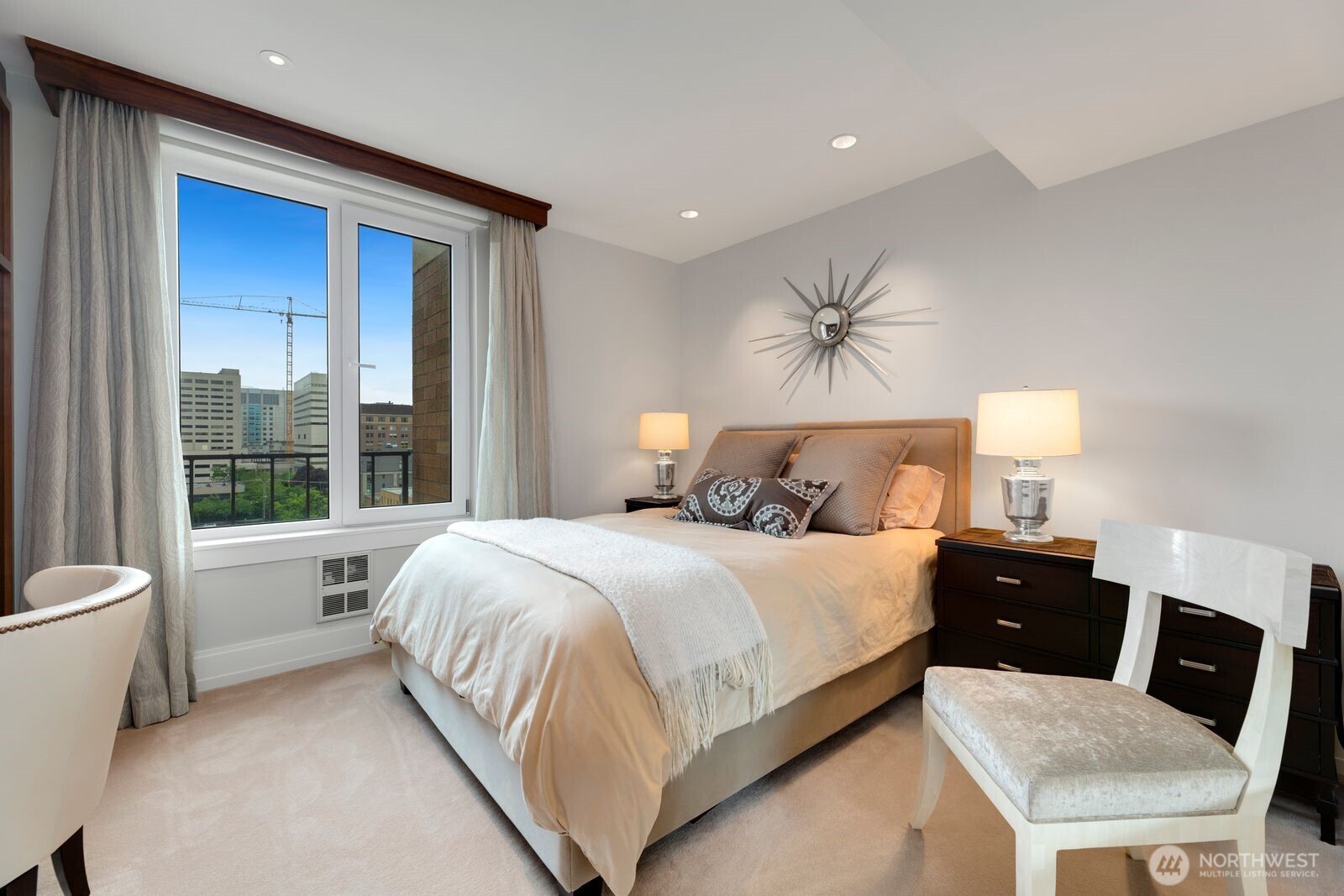 1300 University Street 11a Property Photo 22