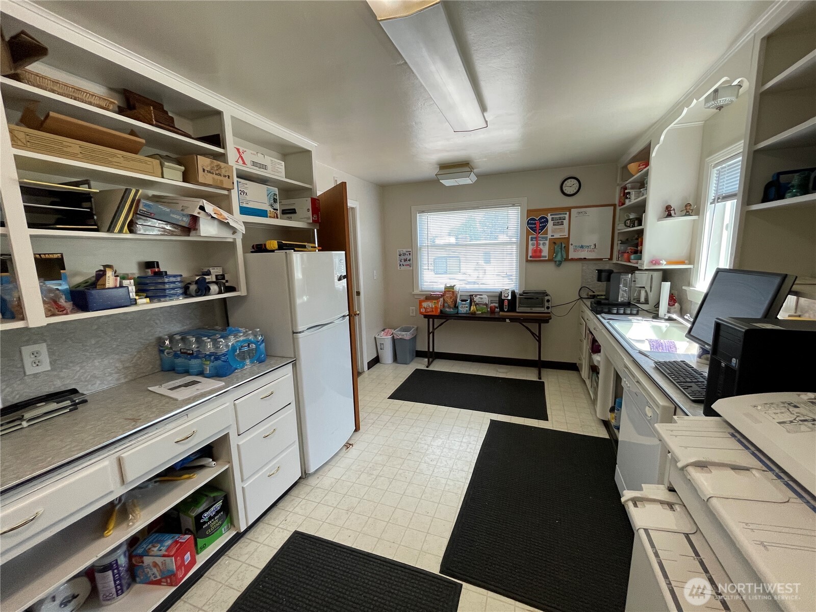 2606 E Main Property Photo 18