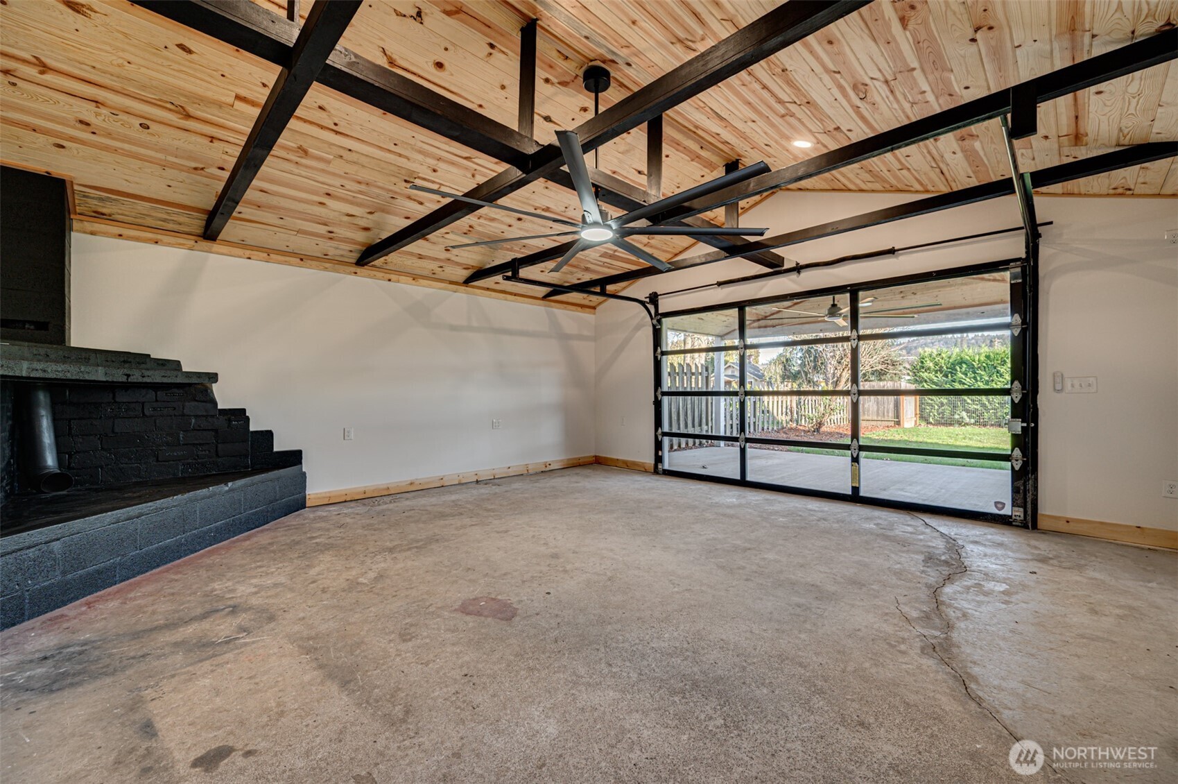 1107 Park Street Property Photo 25