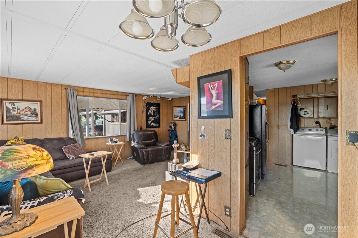 14322 Admiralty Way 9 Property Photo 12