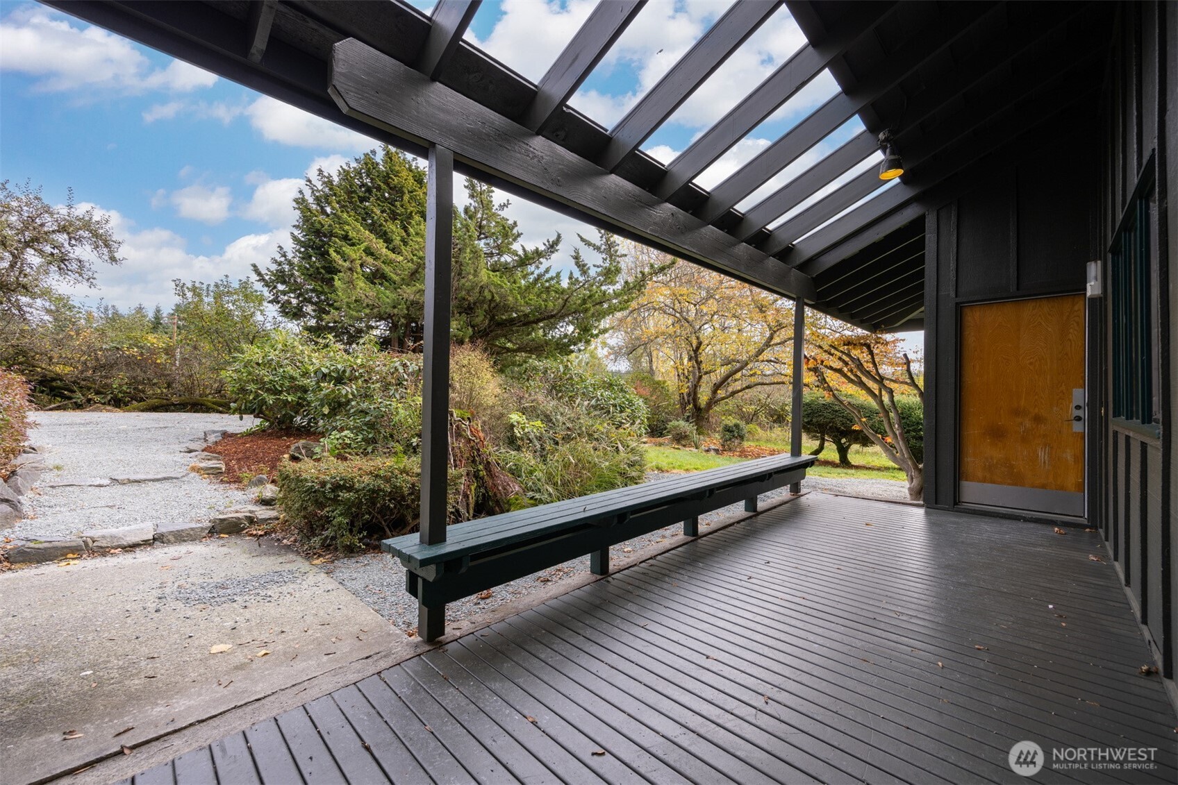 18928 Bow Hill Road Property Photo 8