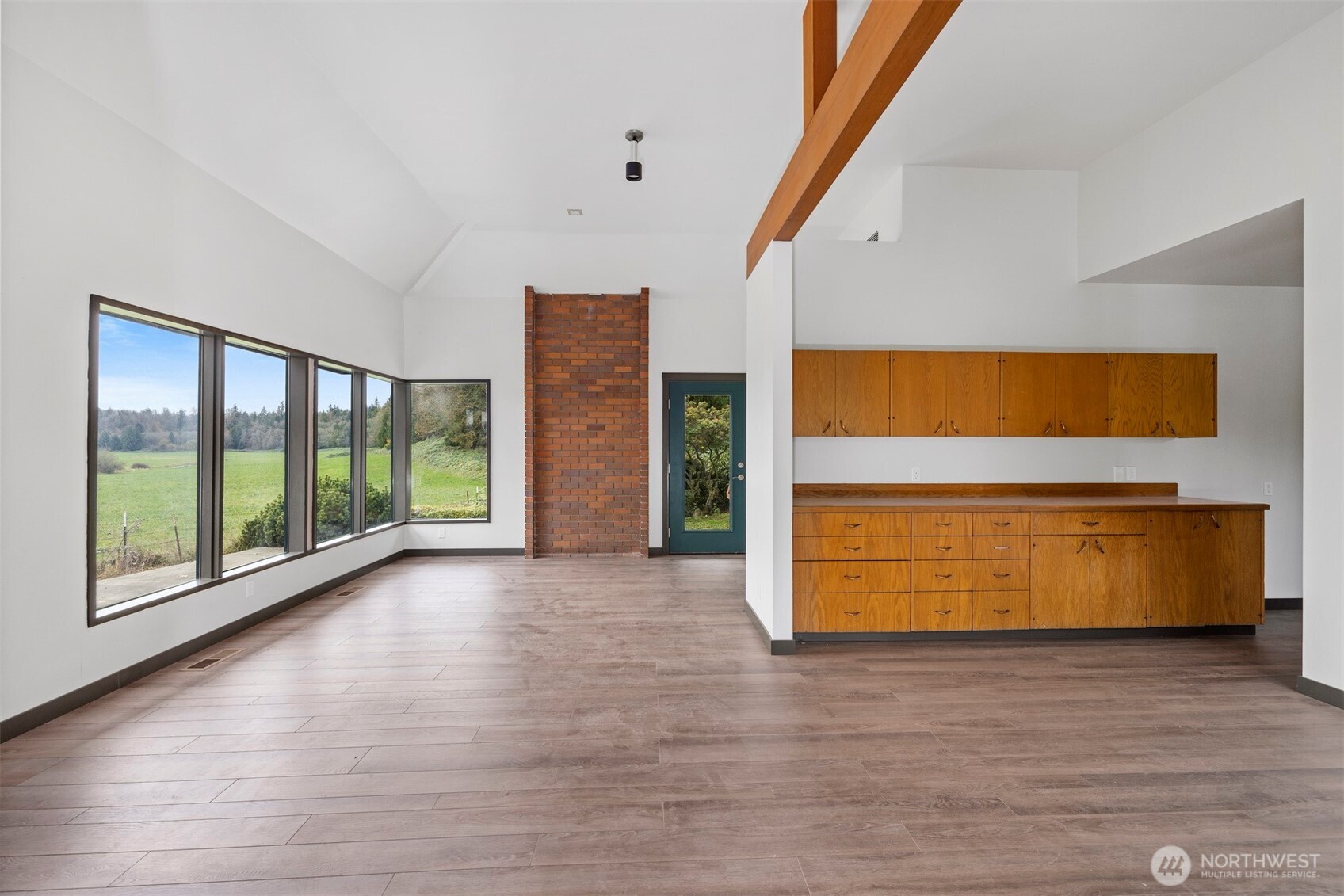 18928 Bow Hill Road Property Photo 11
