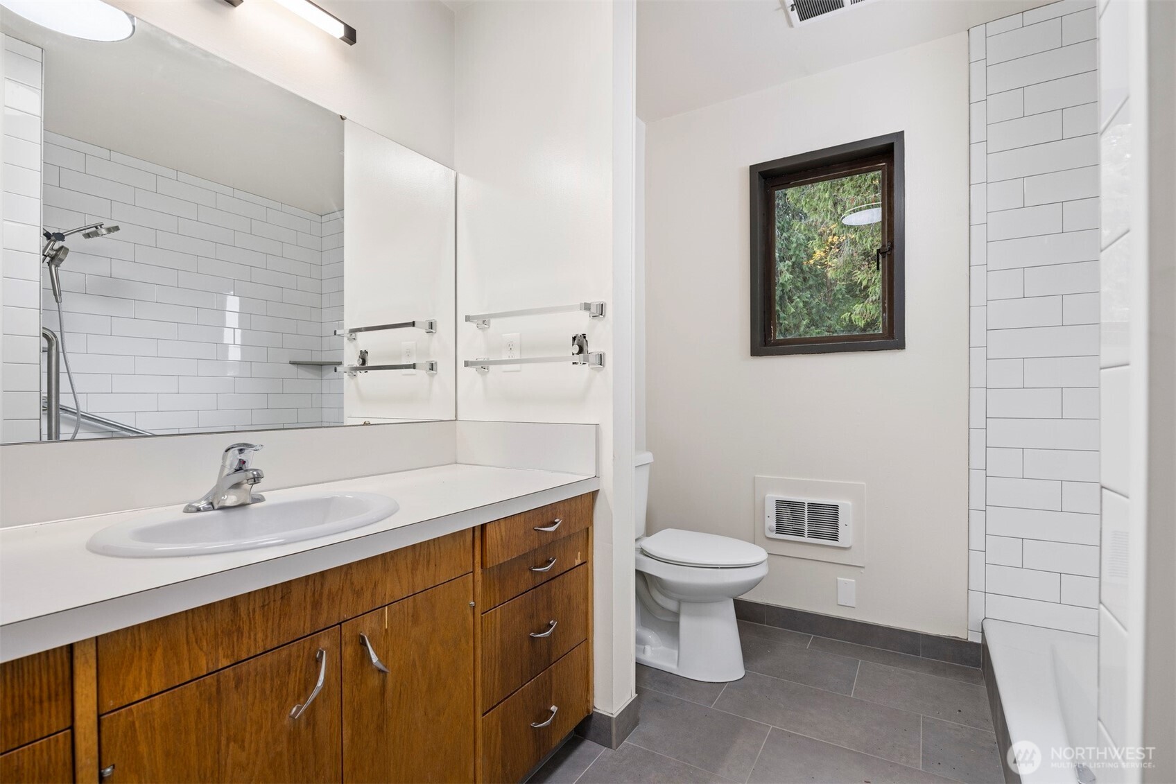 18928 Bow Hill Road Property Photo 23
