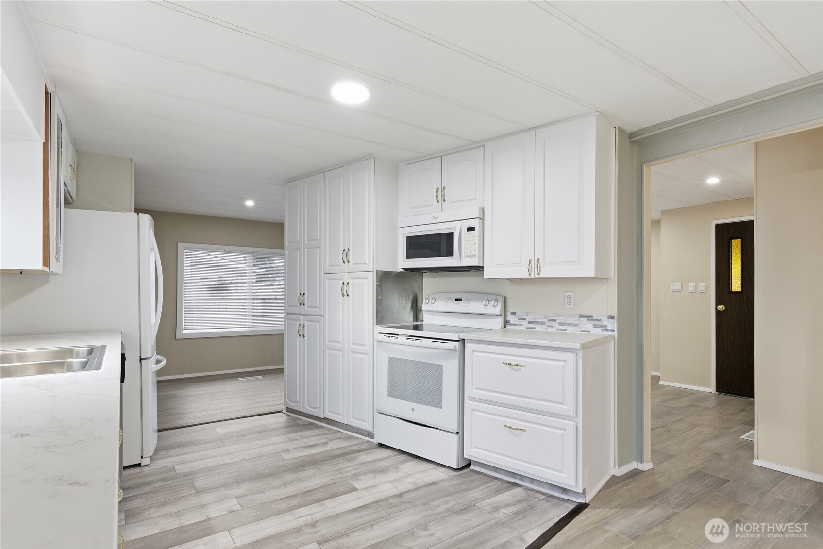 1170 Cedar Drive Property Photo 6
