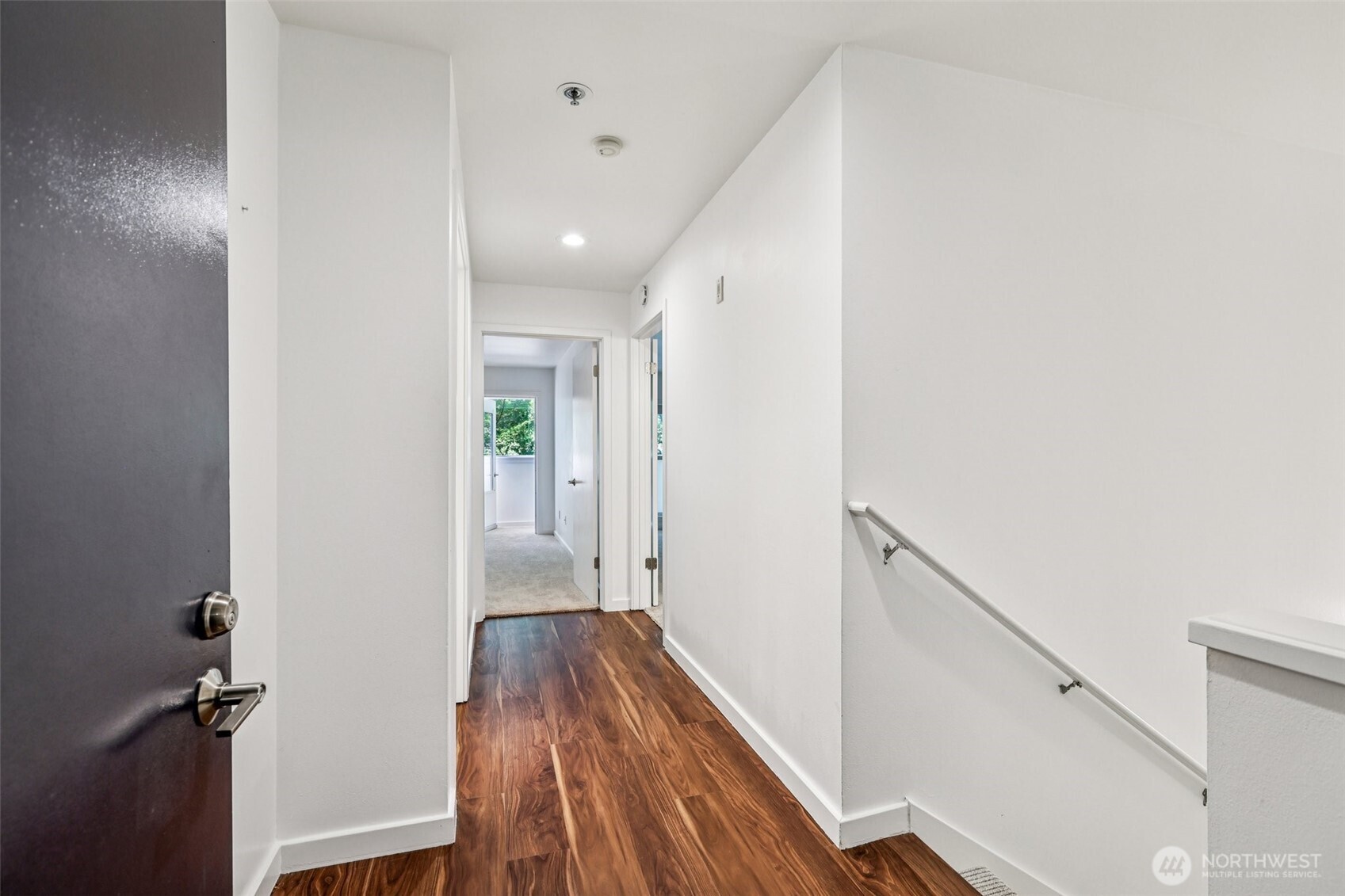 1425 Dexter Avenue 611 Property Photo 10
