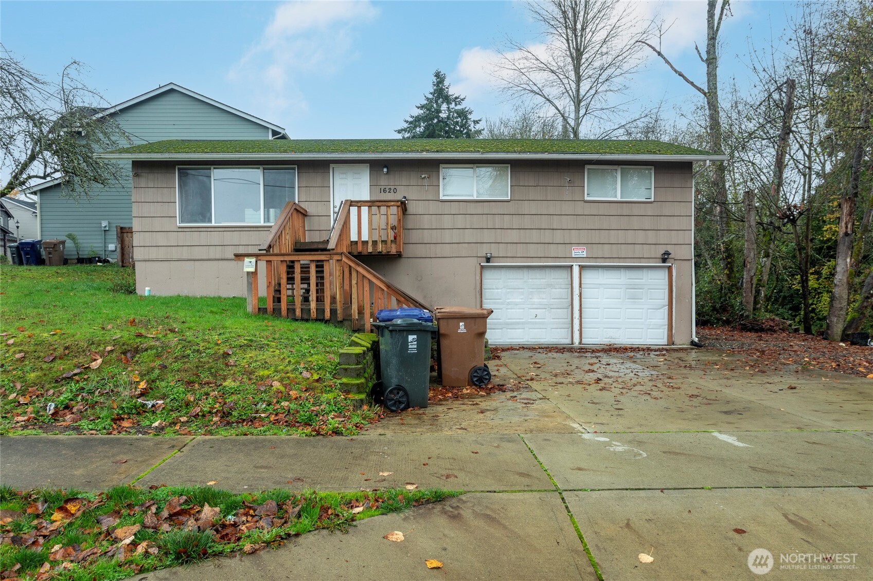 1620 E Columbia Avenue Property Photo 1