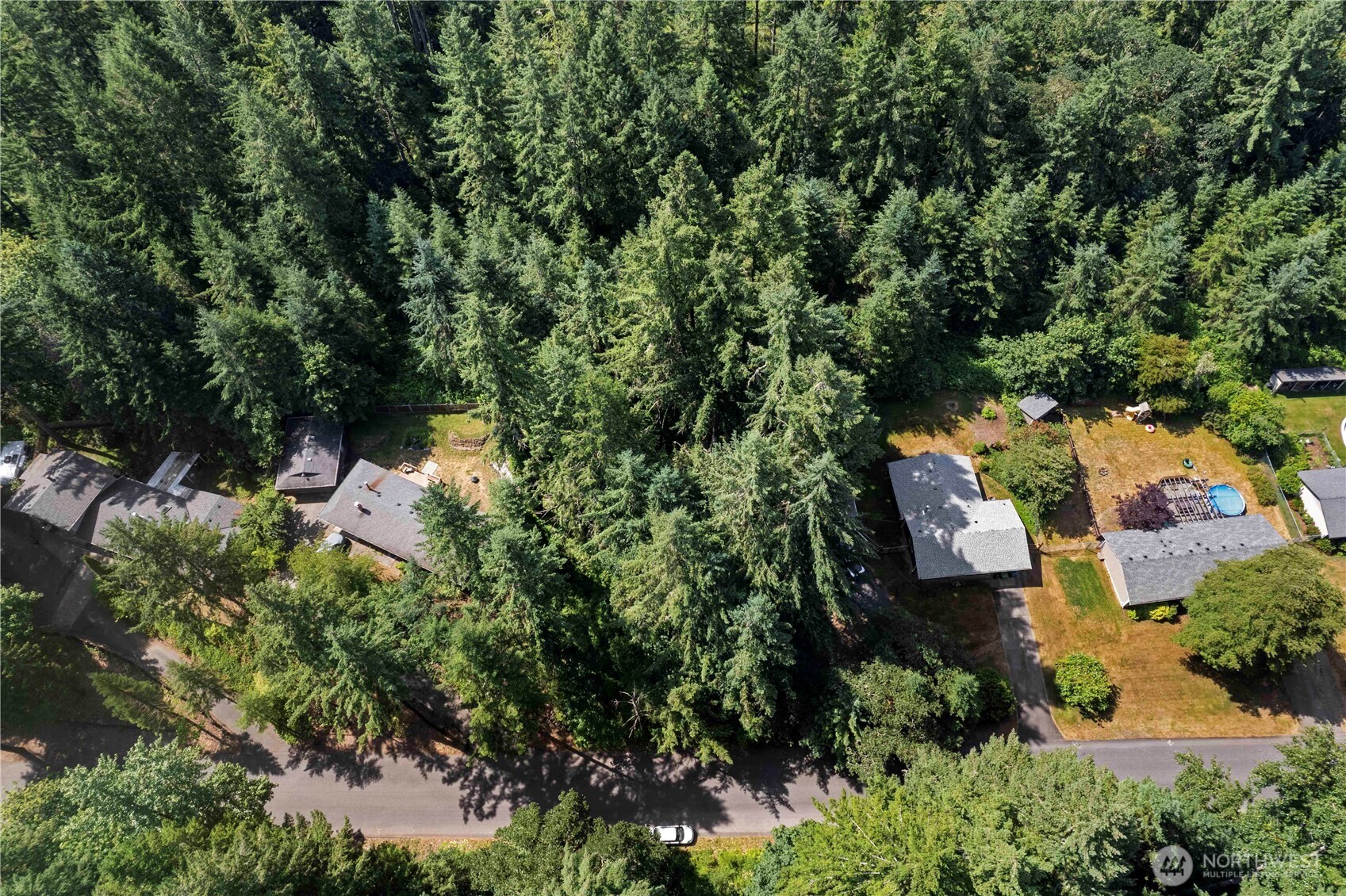 9631 Glory Drive Property Photo 3