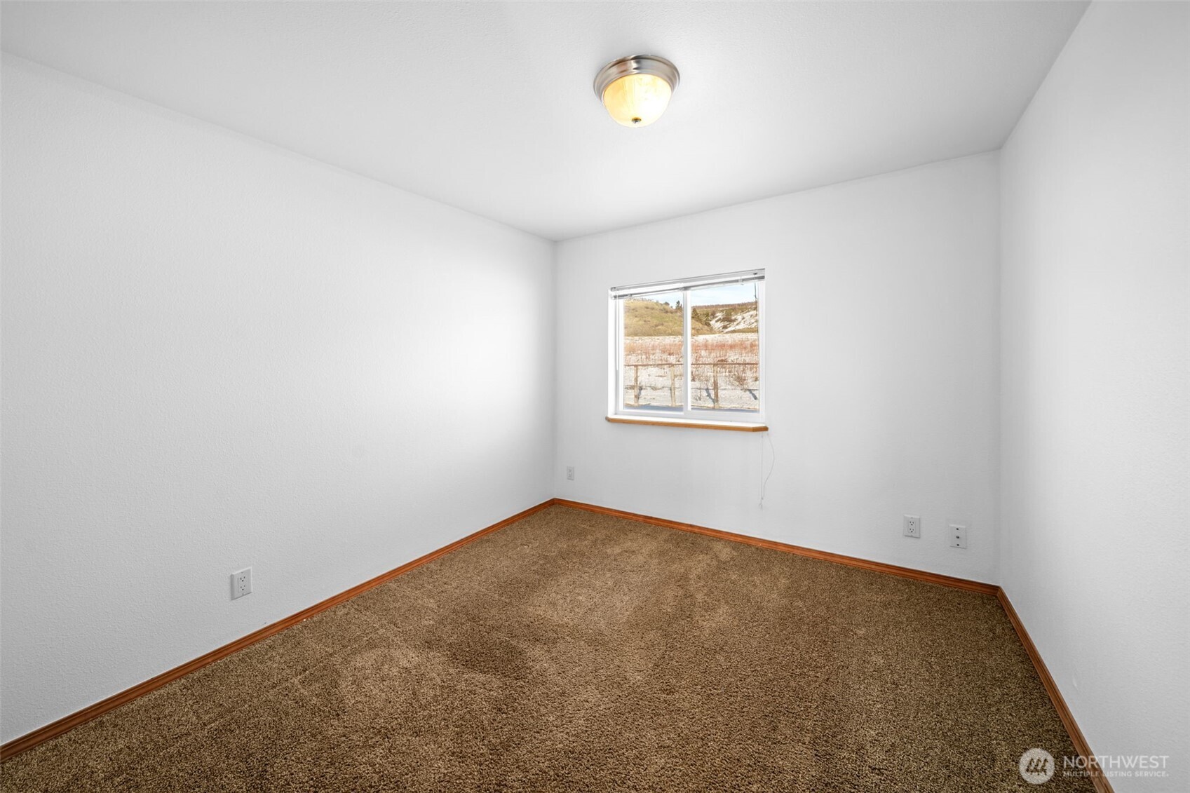 565 Boyd Loop Rd Property Photo 12