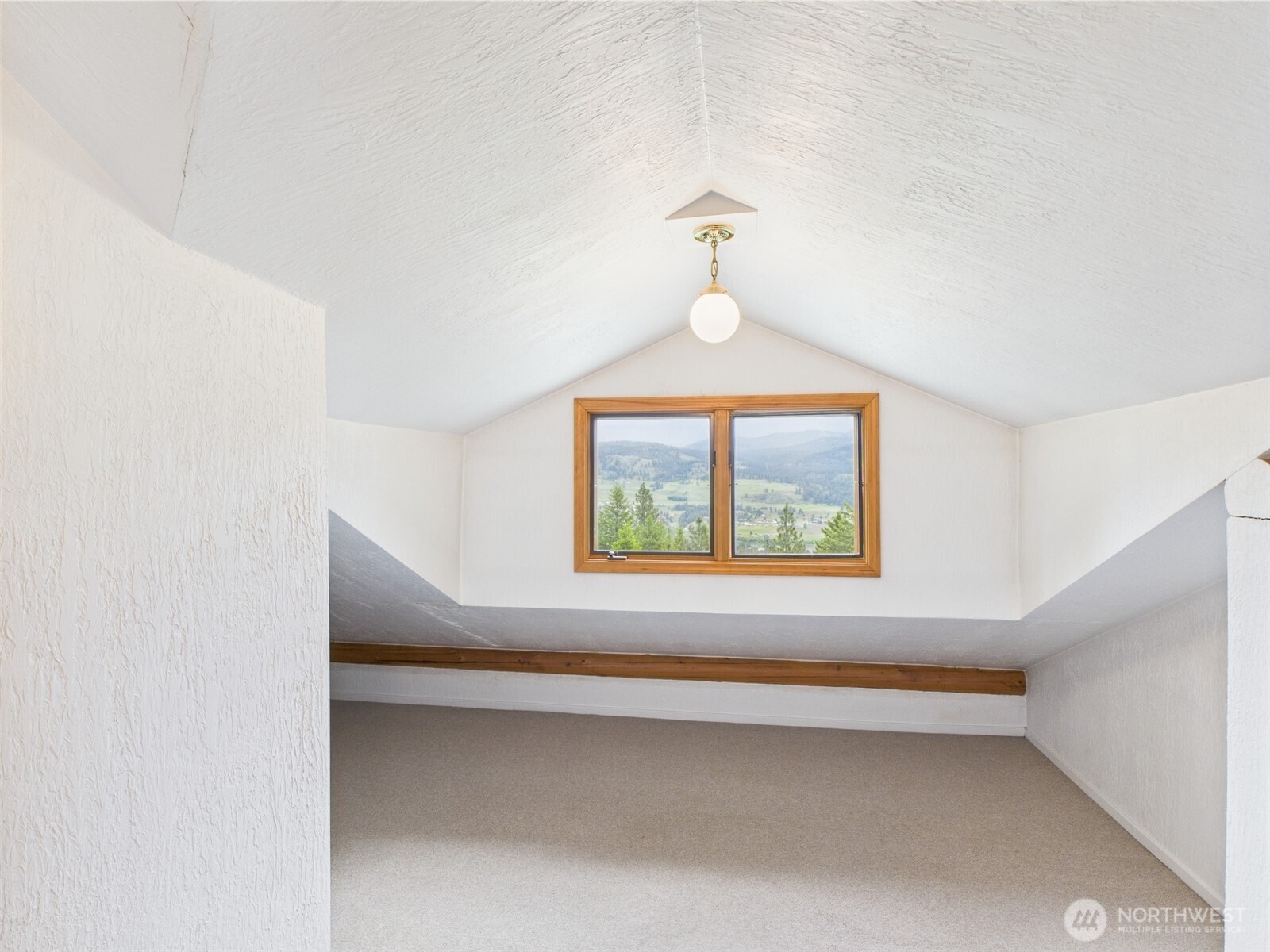 98 Tall Timber Lane Property Photo 23