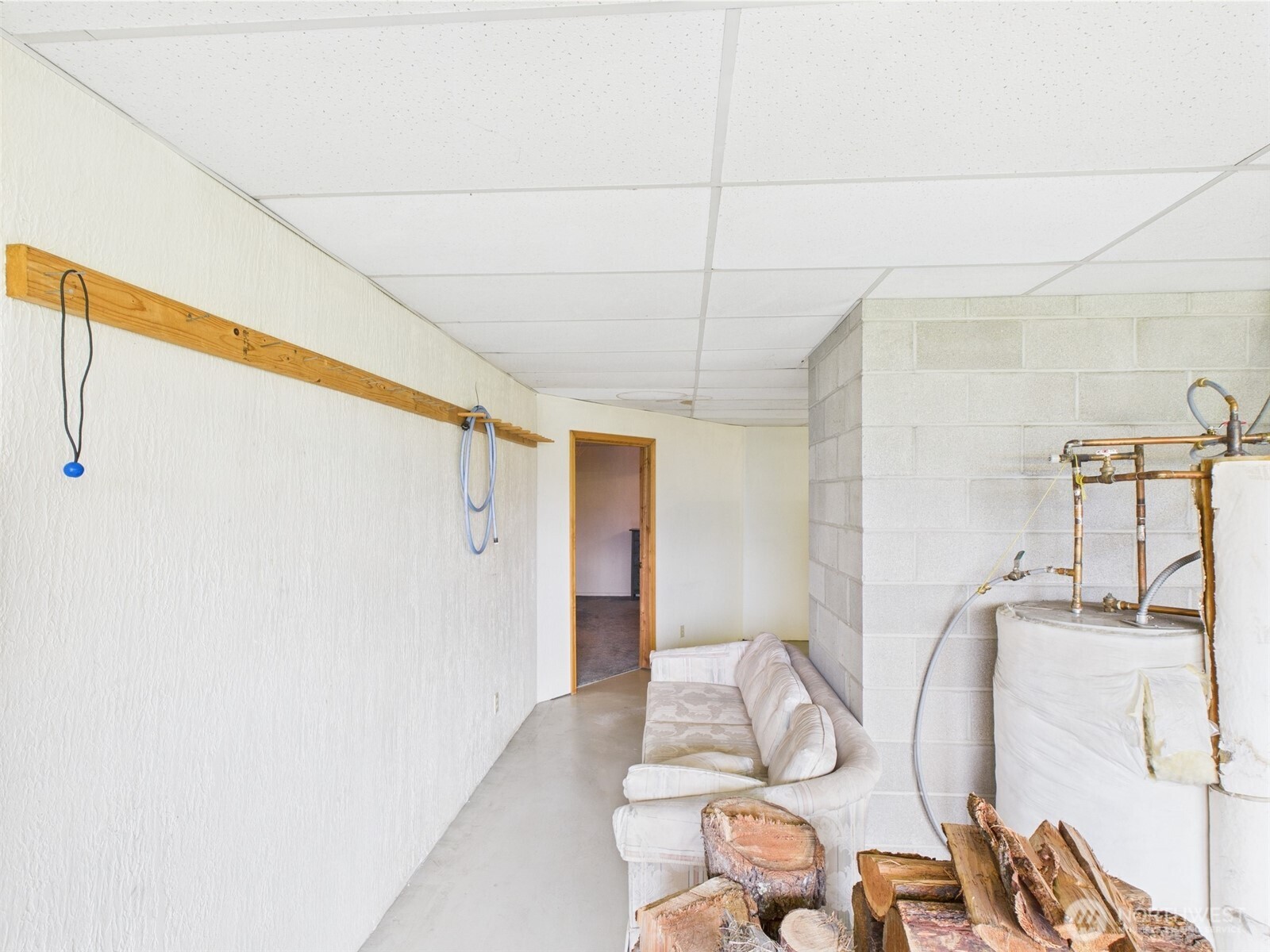 98 Tall Timber Lane Property Photo 30