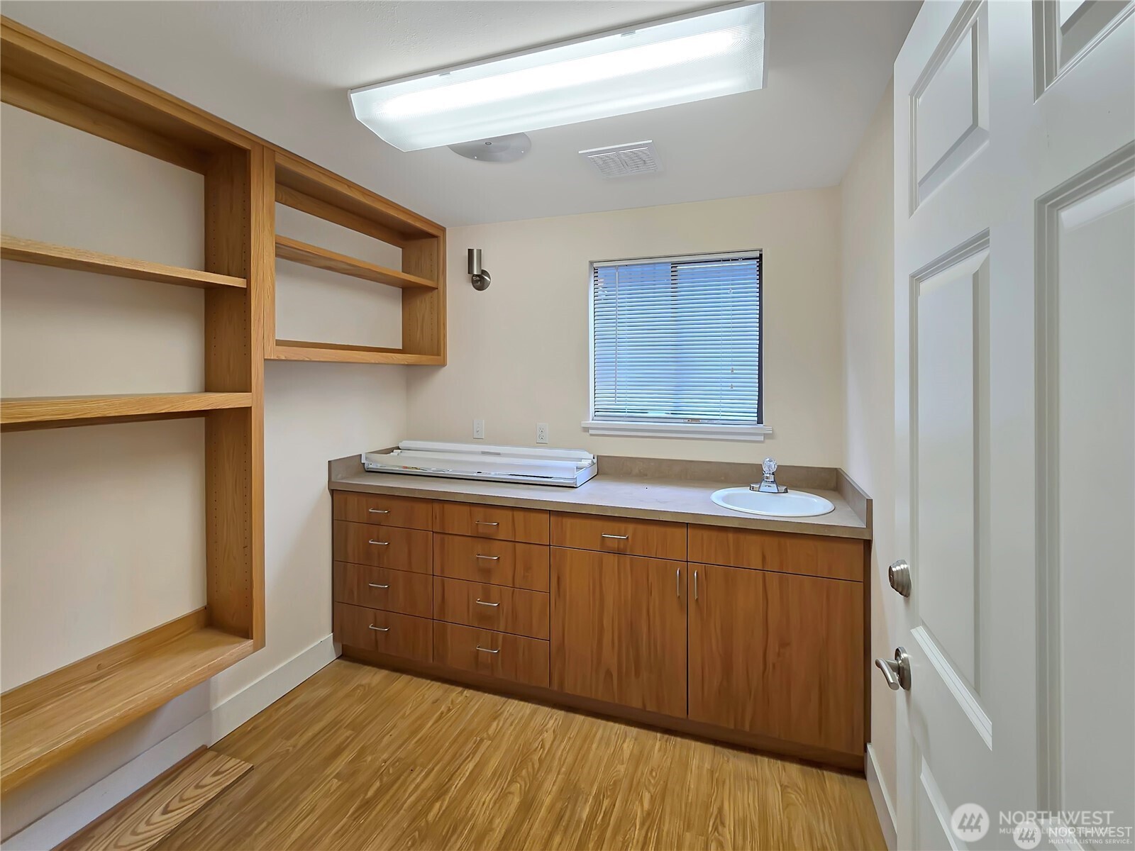 31775 Sr 20 B1 Property Photo 7