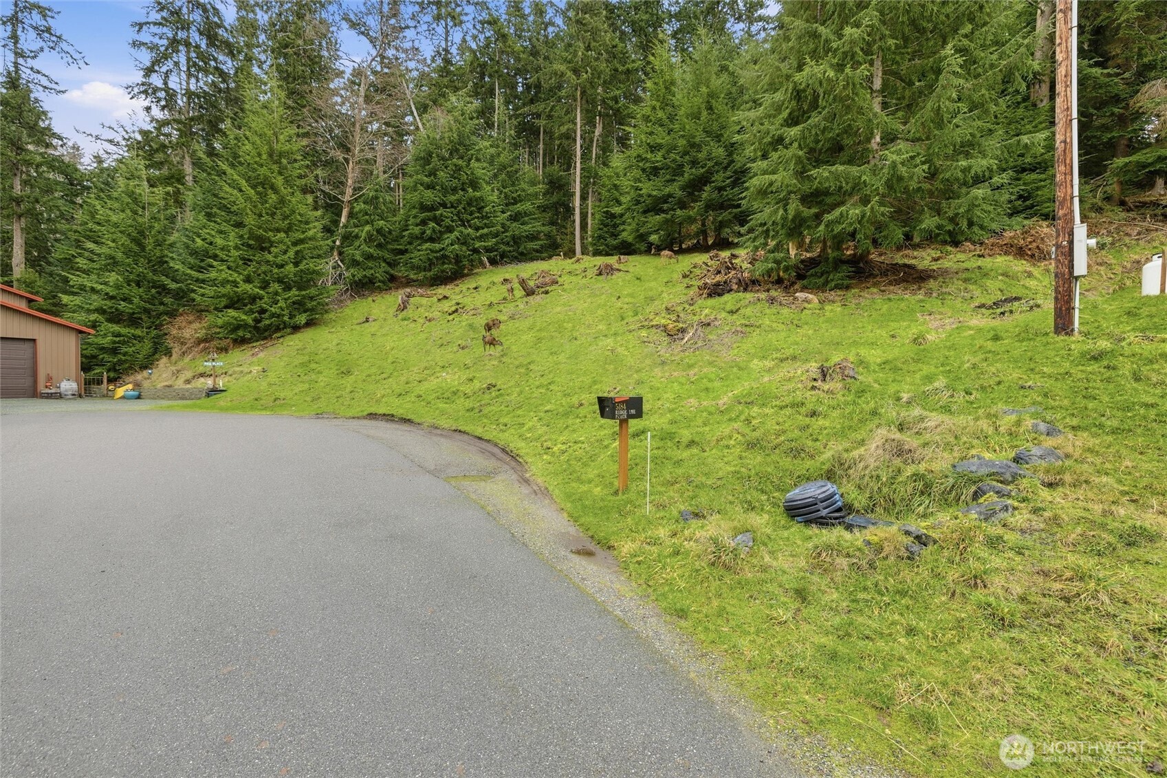 5184 Ridgeline Place Property Photo 10
