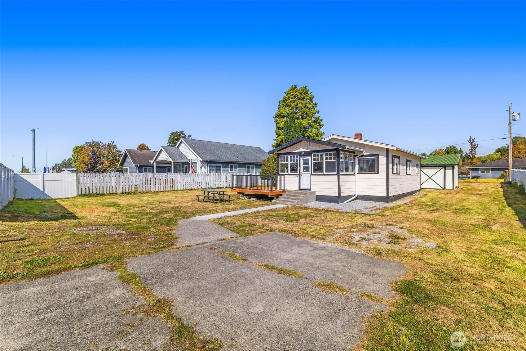 456 D Street Street Property Photo 1