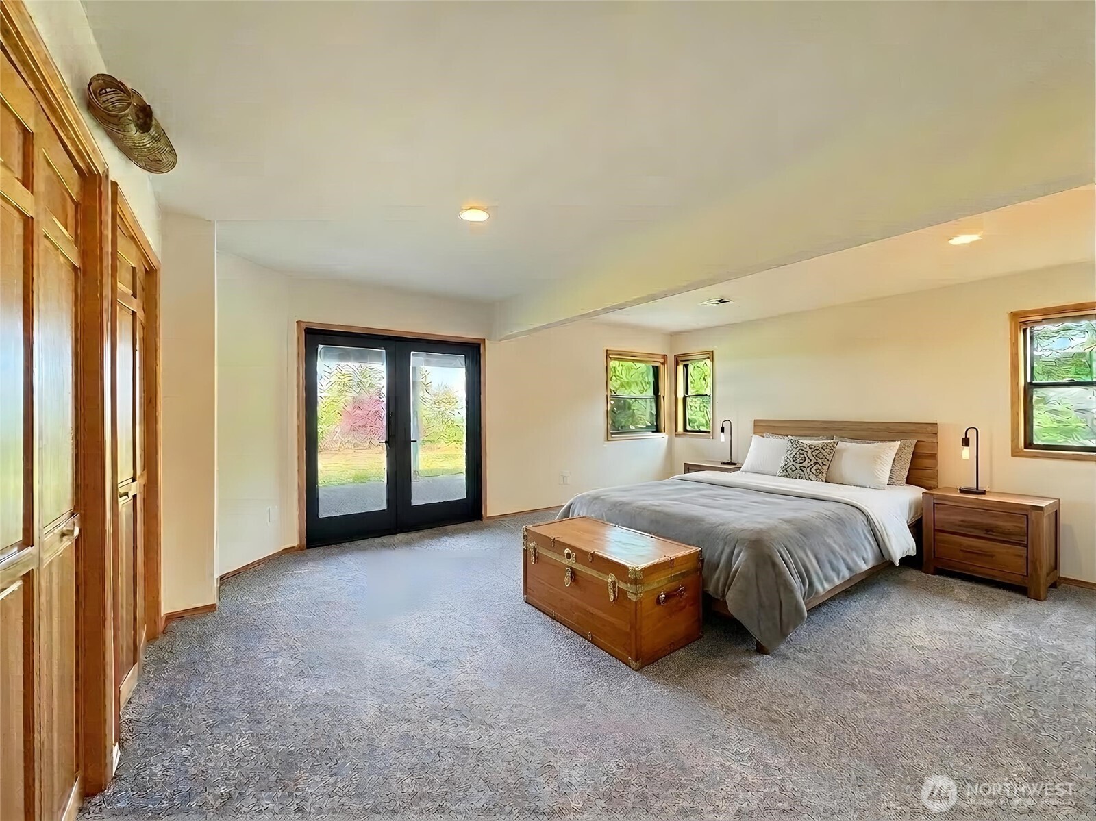 412 Doe Run Road Property Photo 32