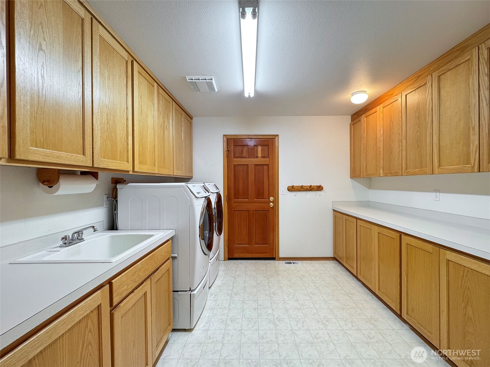 412 Doe Run Road Property Photo 37