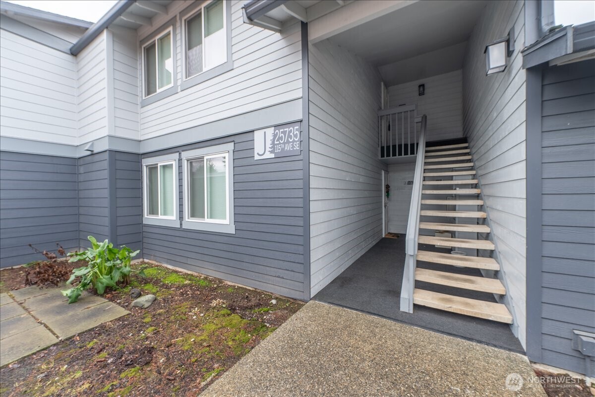 25735 115th Avenue J203 Property Photo 2