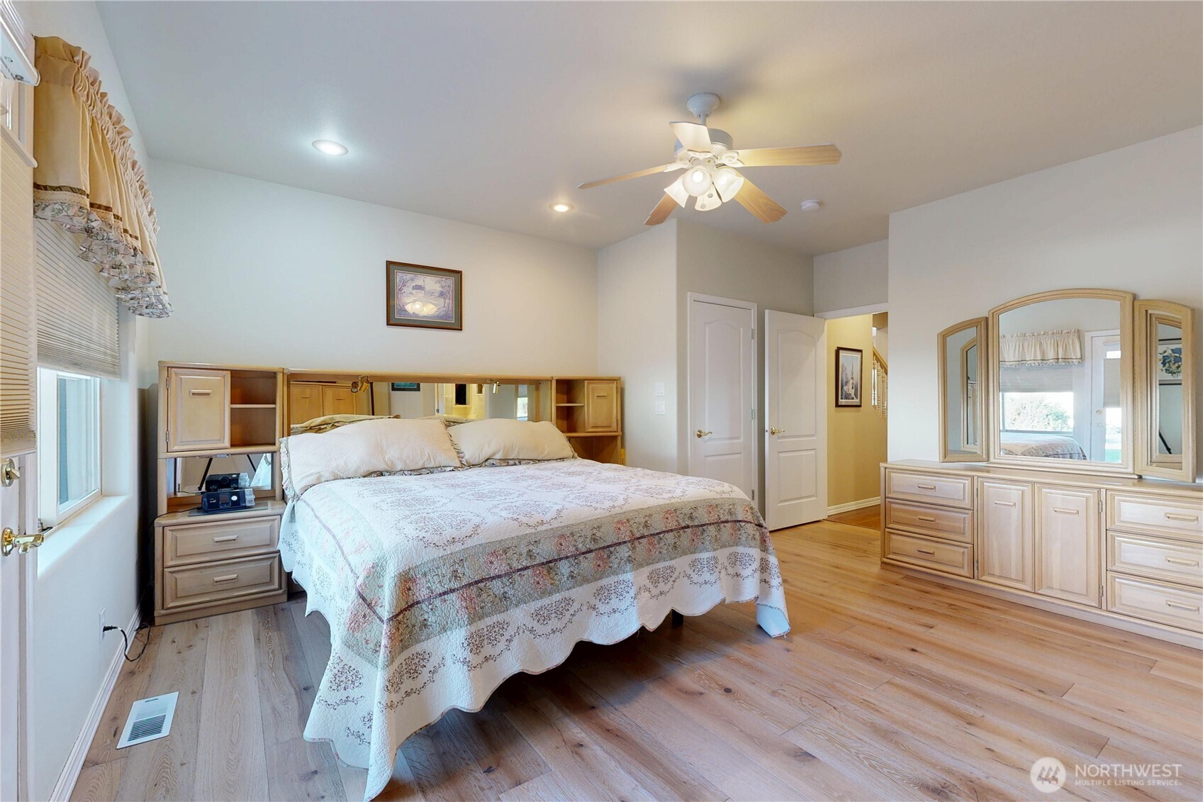 1230 Lancer Drive Property Photo 14