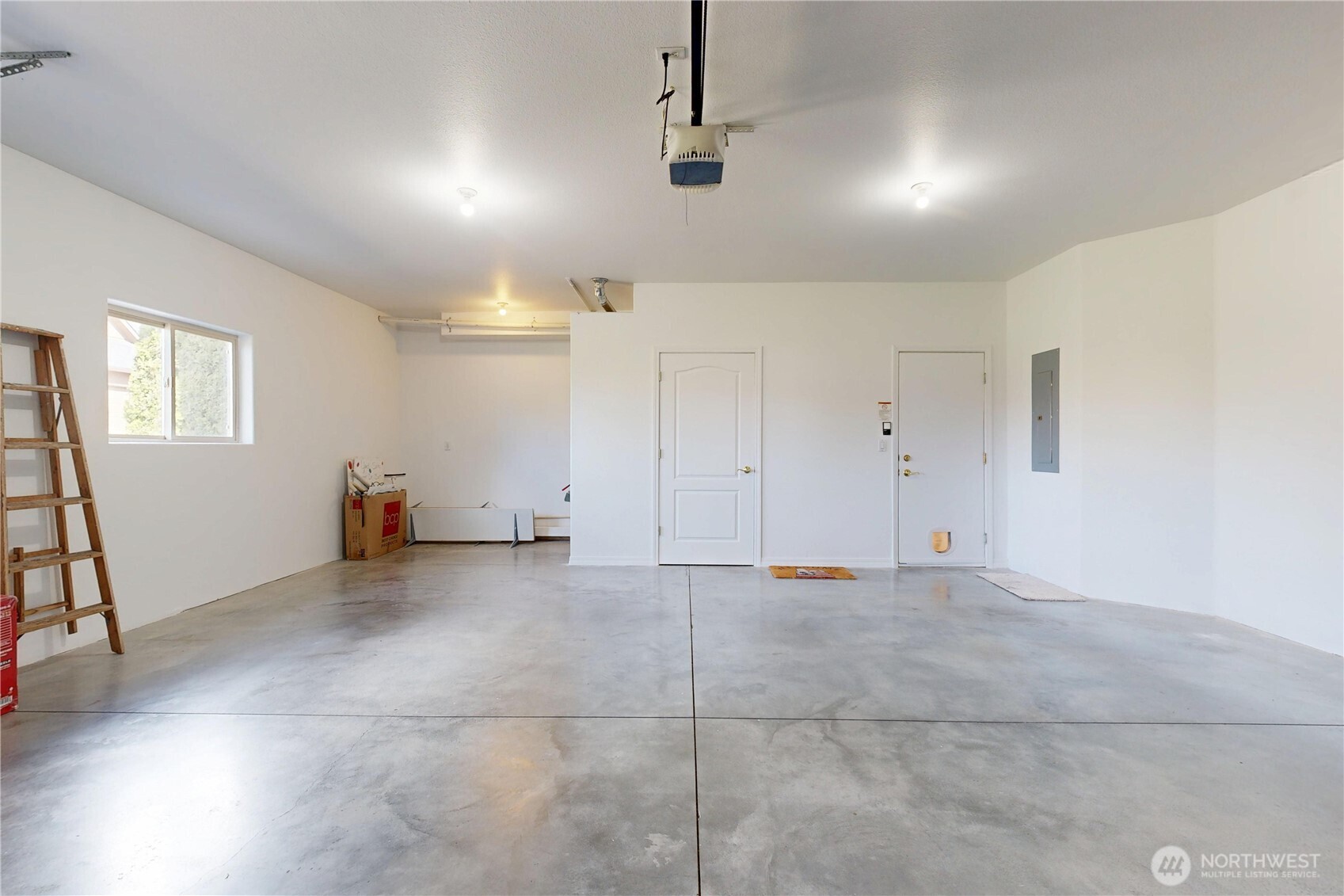 1230 Lancer Drive Property Photo 40