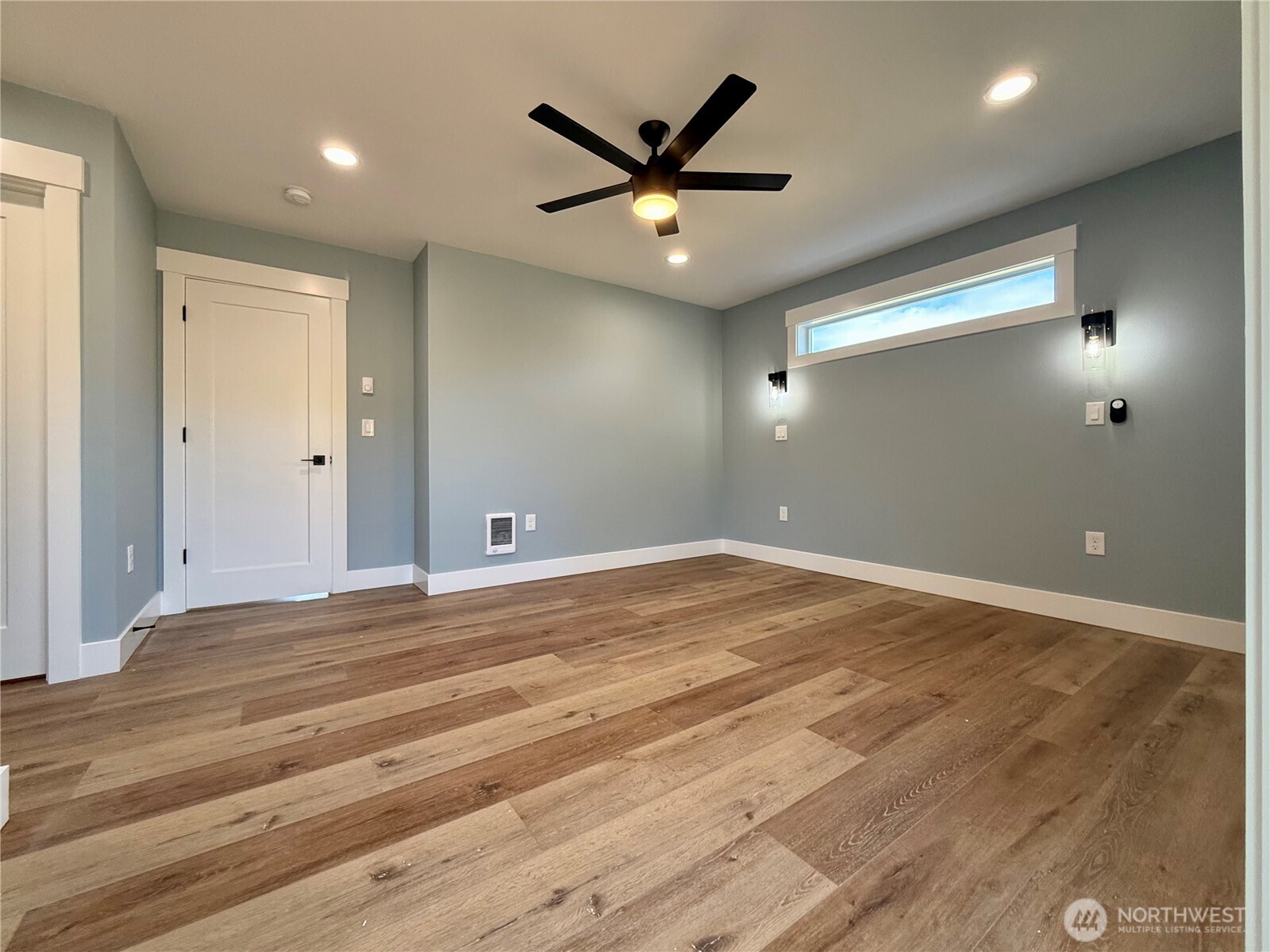 716 Reporter Court Property Photo 29