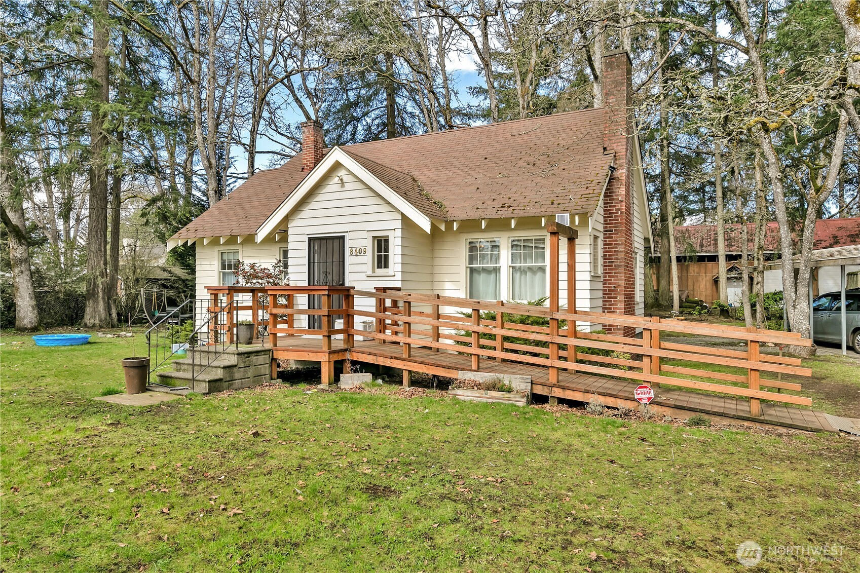 8409 Washington Boulevard Property Photo 4