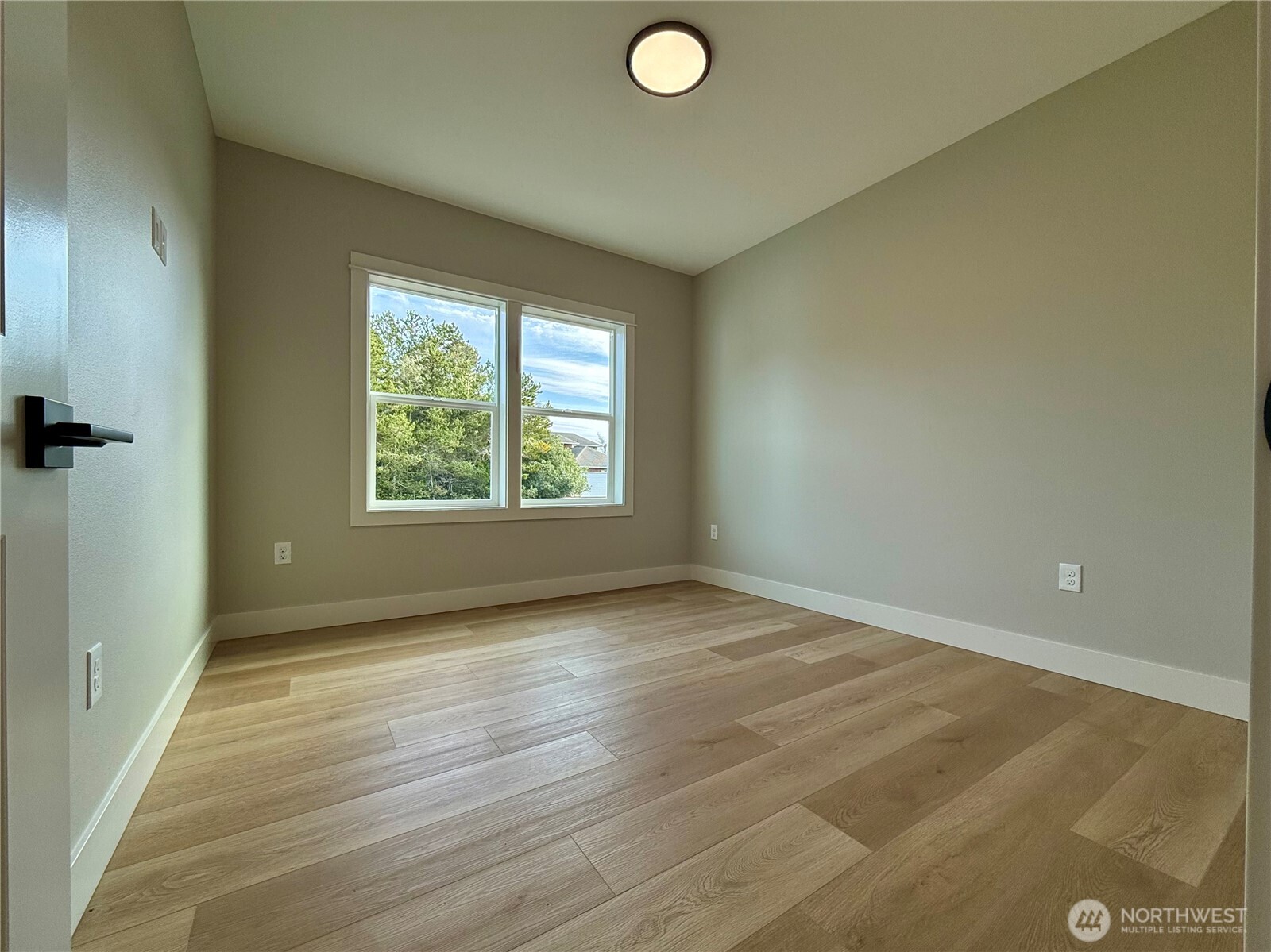 259 Olympic View Avenue Property Photo 39