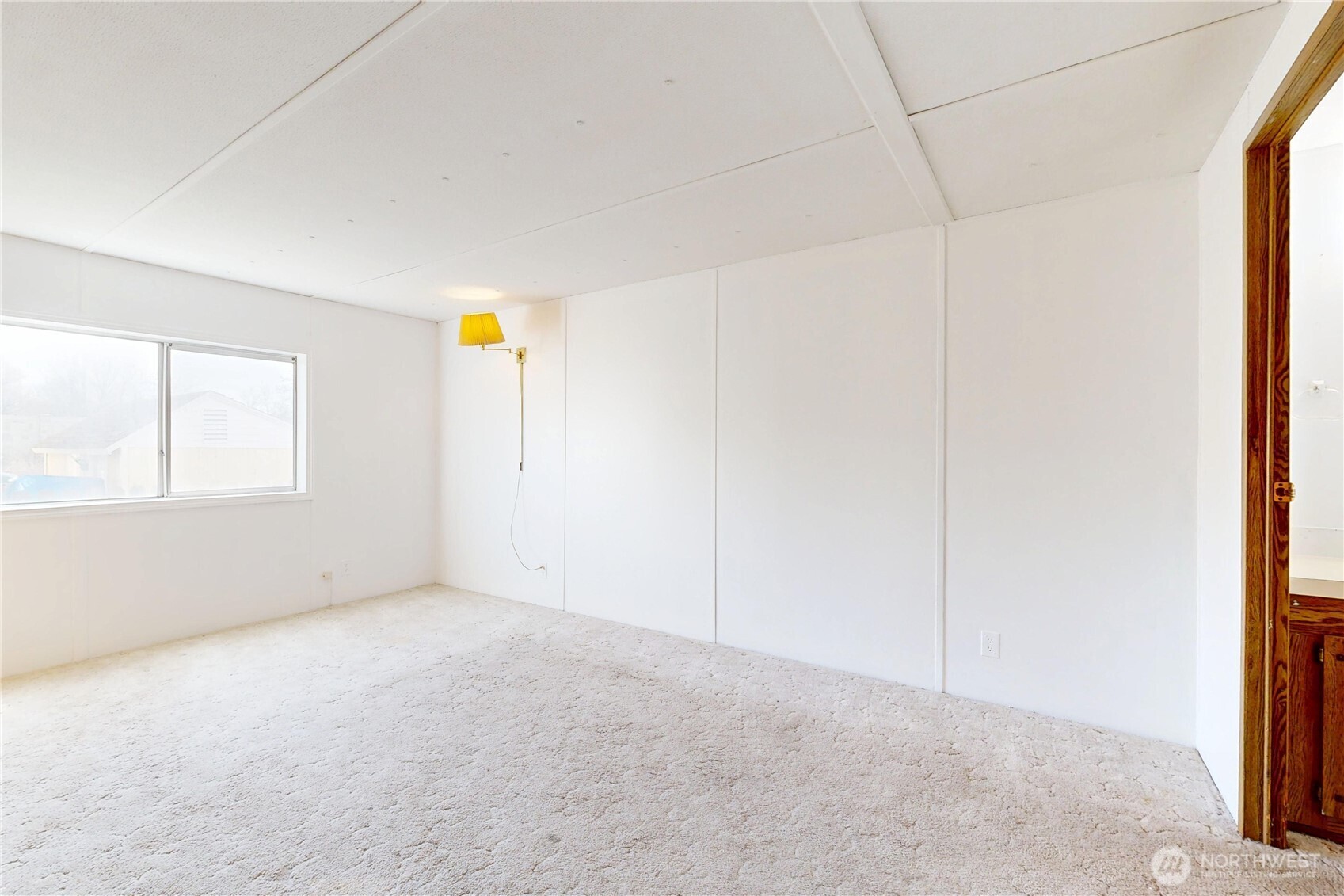 976 Ne Dawson Avenue Property Photo 17