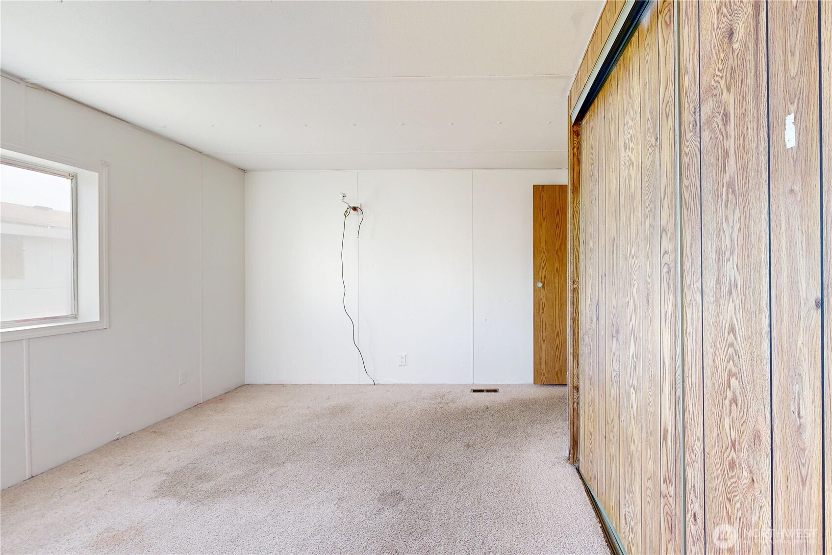 976 Ne Dawson Avenue Property Photo 25