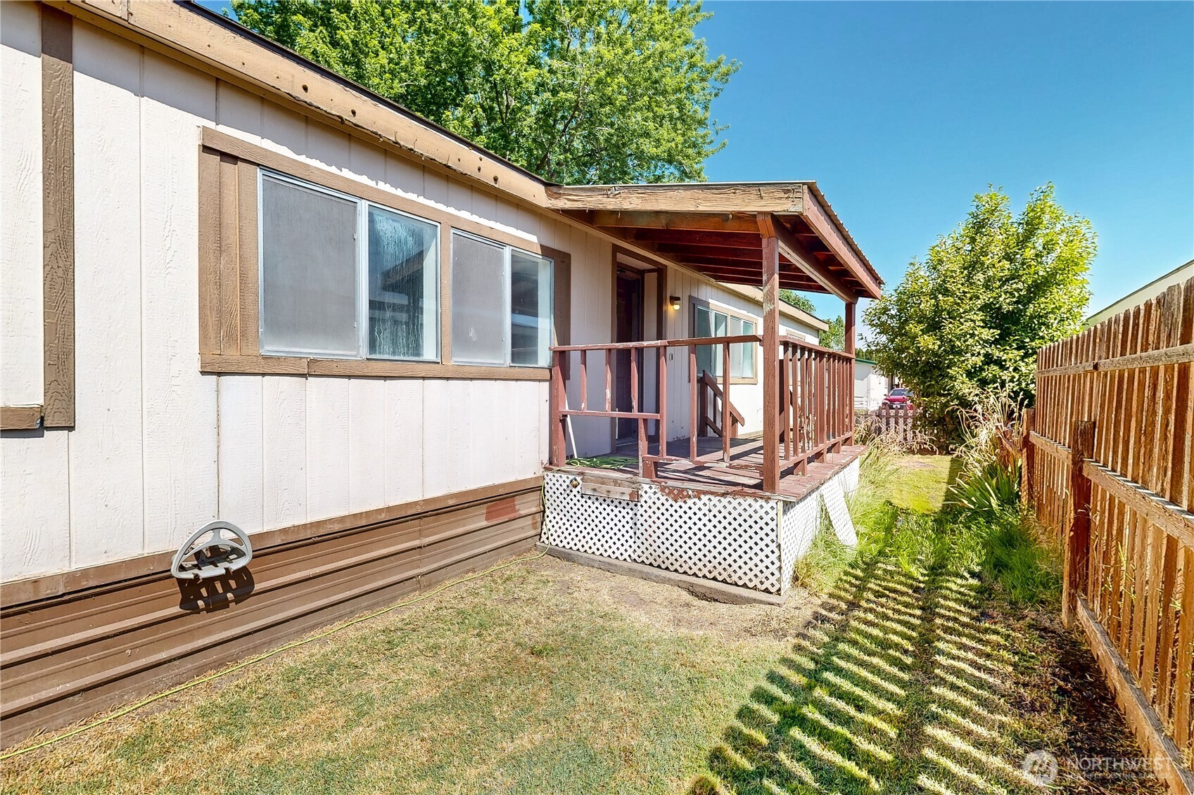 976 Ne Dawson Avenue Property Photo 39