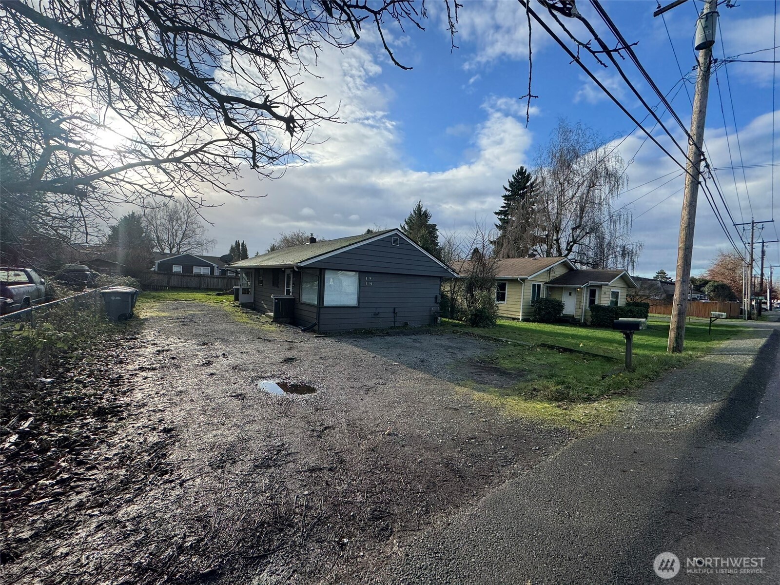 10908 10910 Valley Avenue Property Photo 11